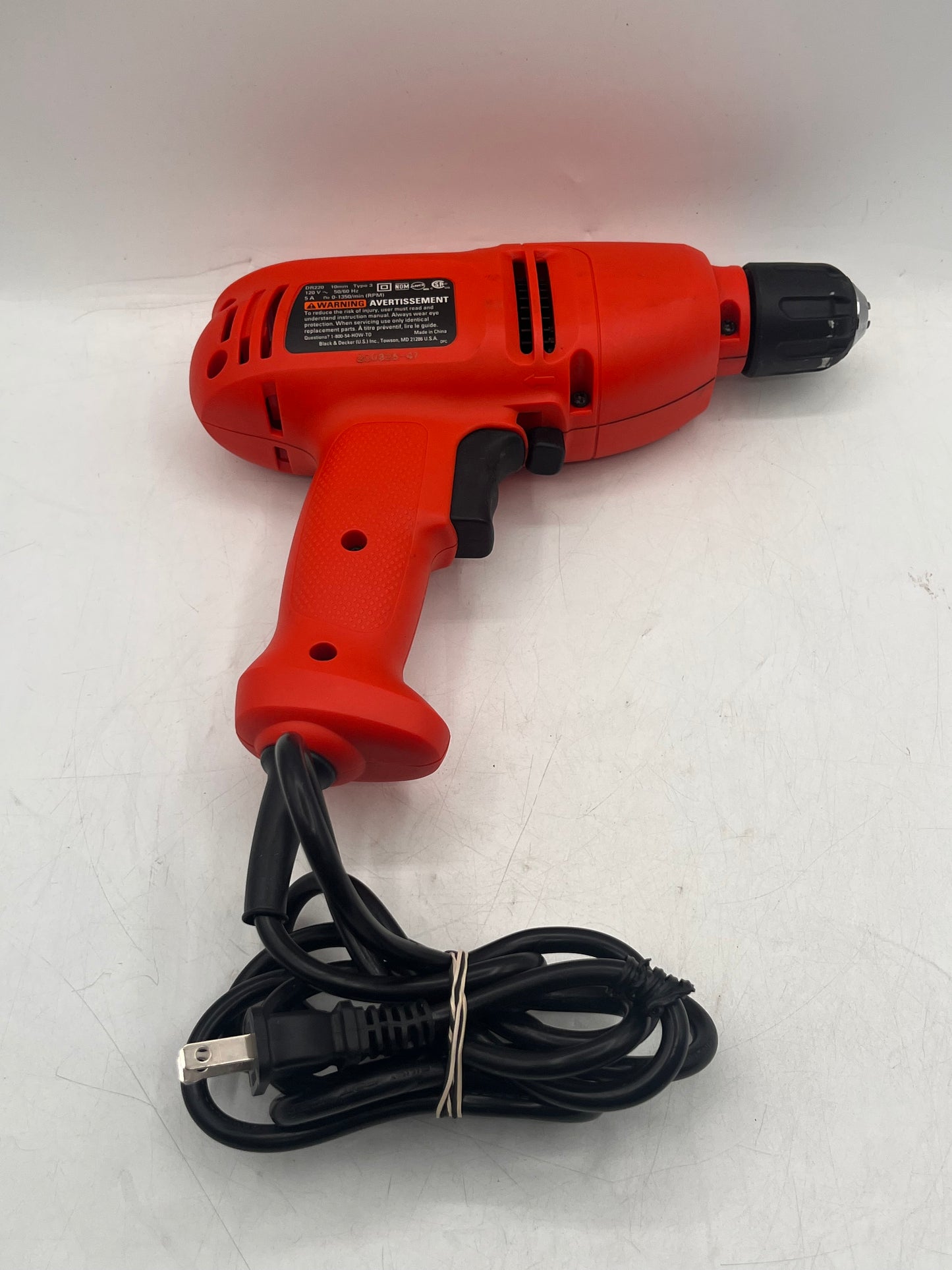 Black & Decker Corded Drill DR220g 5A 0-1350 RPM 10mm Variable Speed Quick