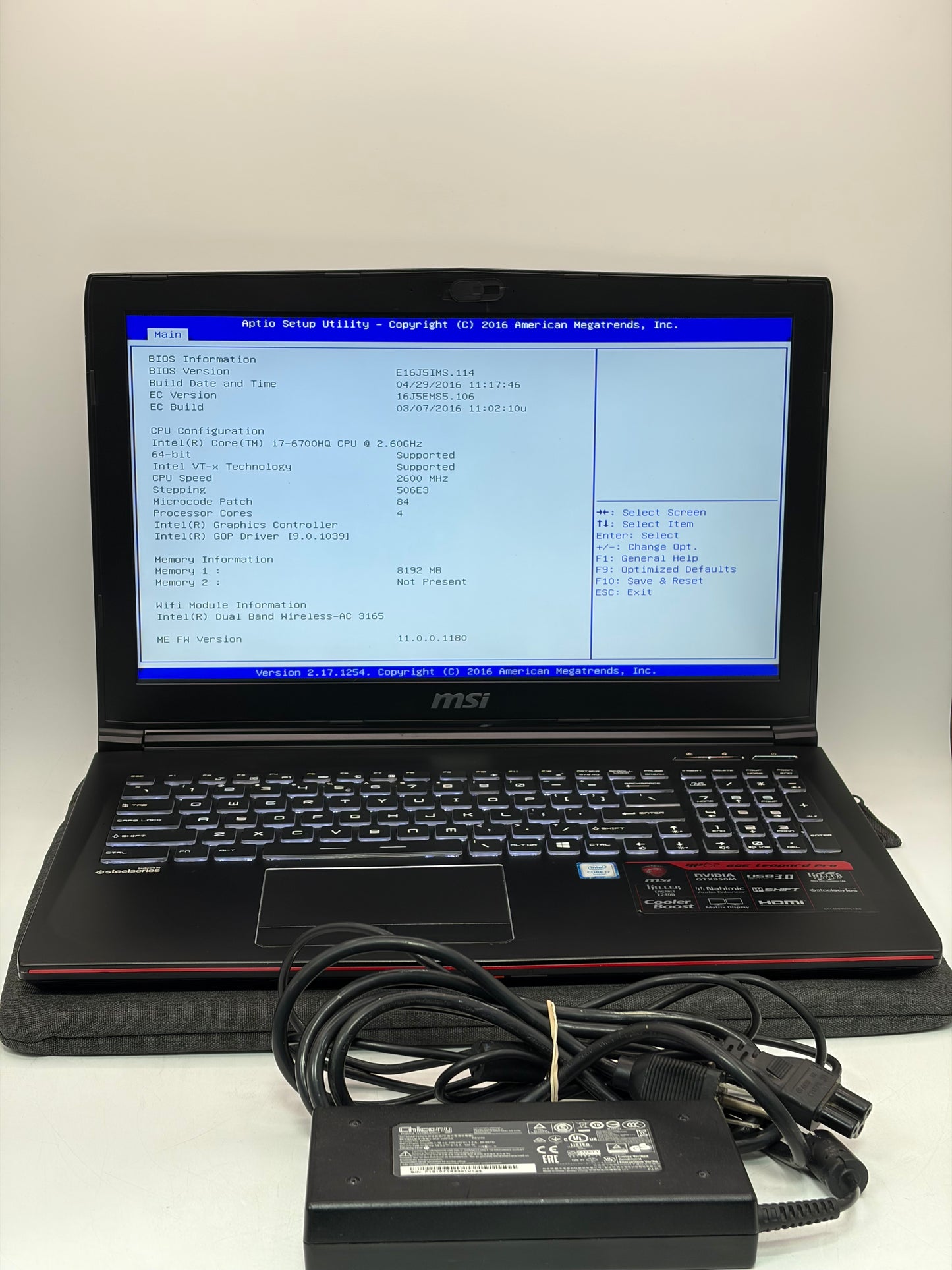 MSI MS-16J5 15.6" Laptop Core i7-6700HQ 8GB RAM 1TB GTX 1080 Black NO OS