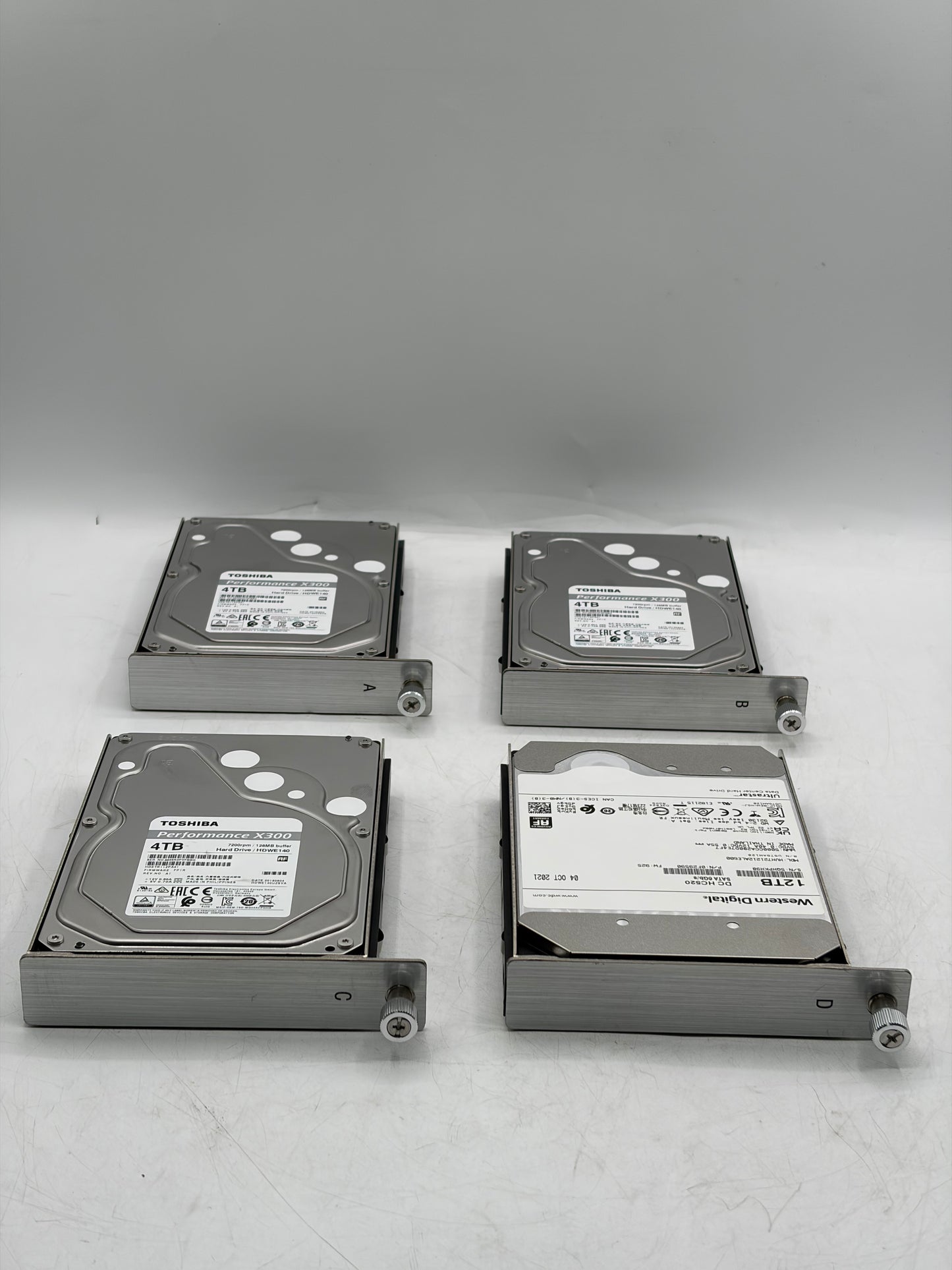 OWC Thunderbay 4 Thunderbolt 3 - 24TB HDD Enclosure HUH721212ALE600/HDETR11ZPA51