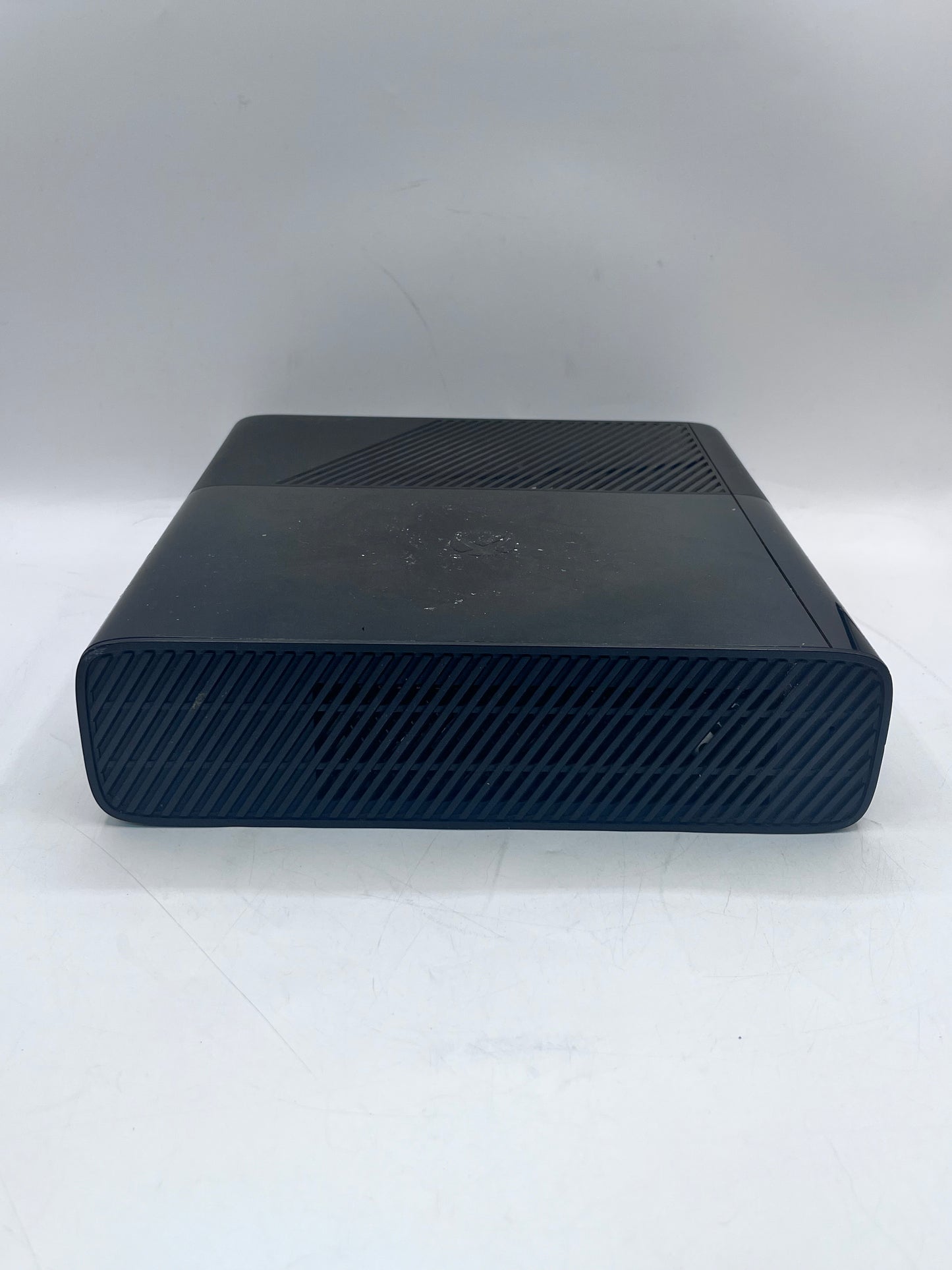 Microsoft Xbox 360 E (1538) 2013 250GB - Black