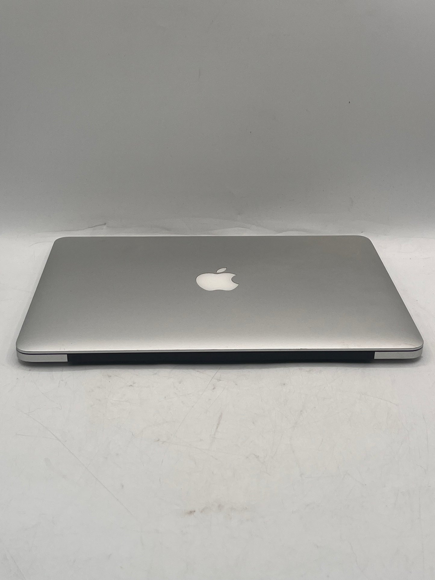 2015  Apple MacBook Pro 13" A1502 128GB 8GB Core i5 Laptop - Silver NO OS