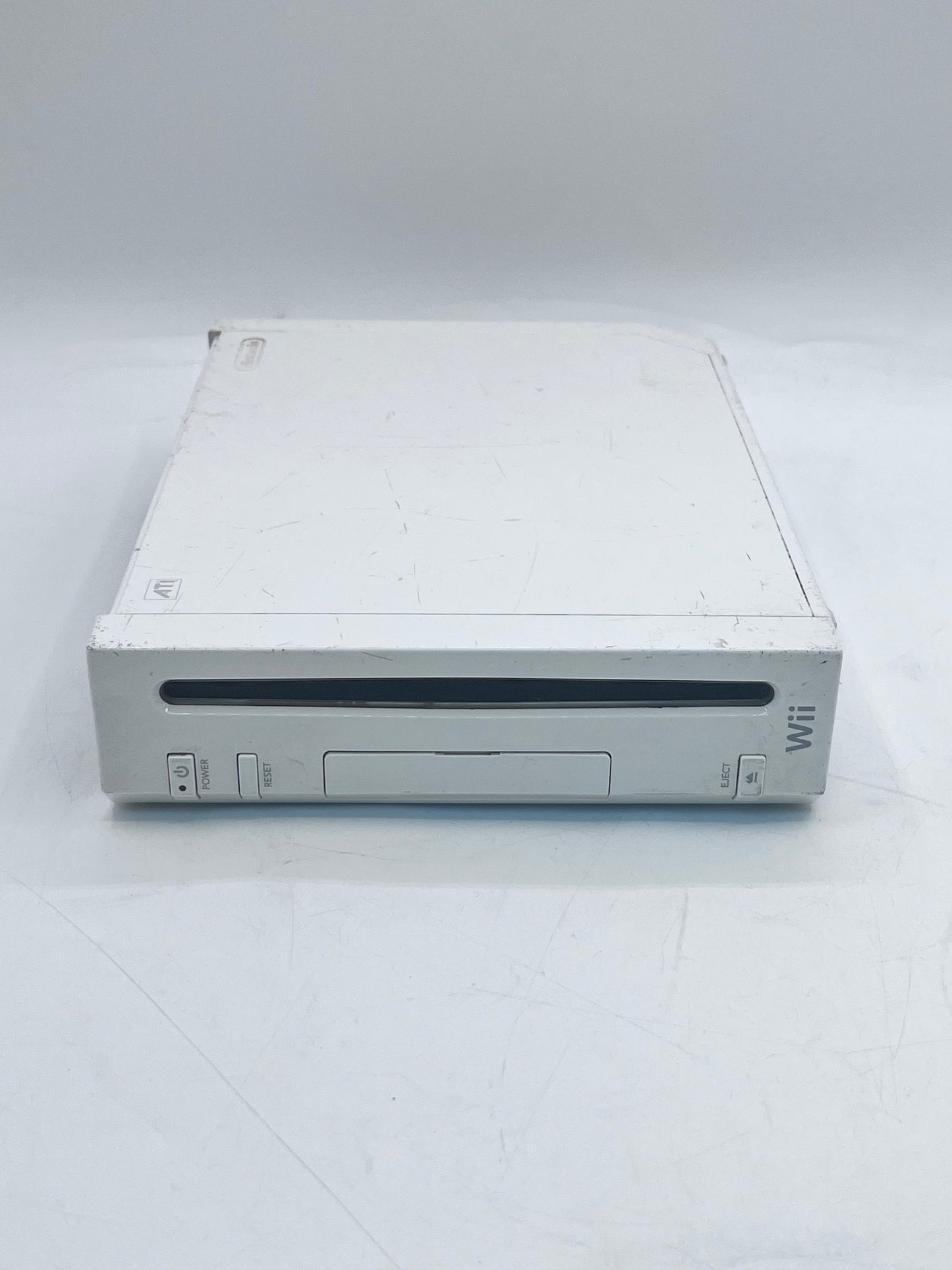 Nintendo Wii RVL-001 2006 Video Game System - White