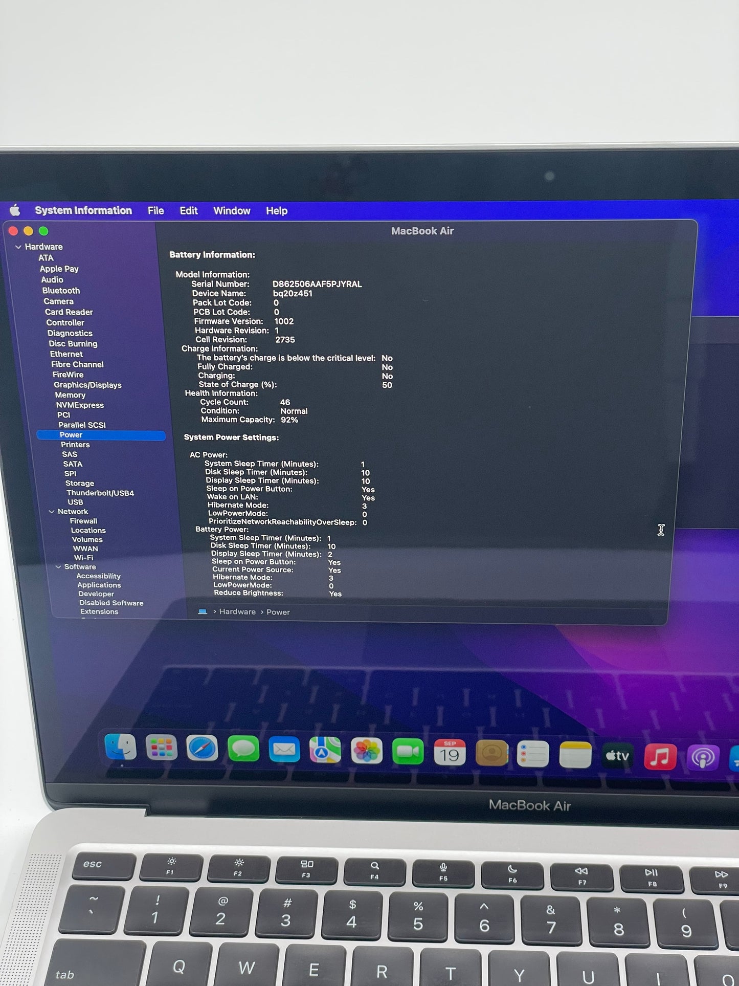 Apple MacBook Air 13.3" M1 8GB 256GB A2337 MGN93LL/A Silver Remotely Managed