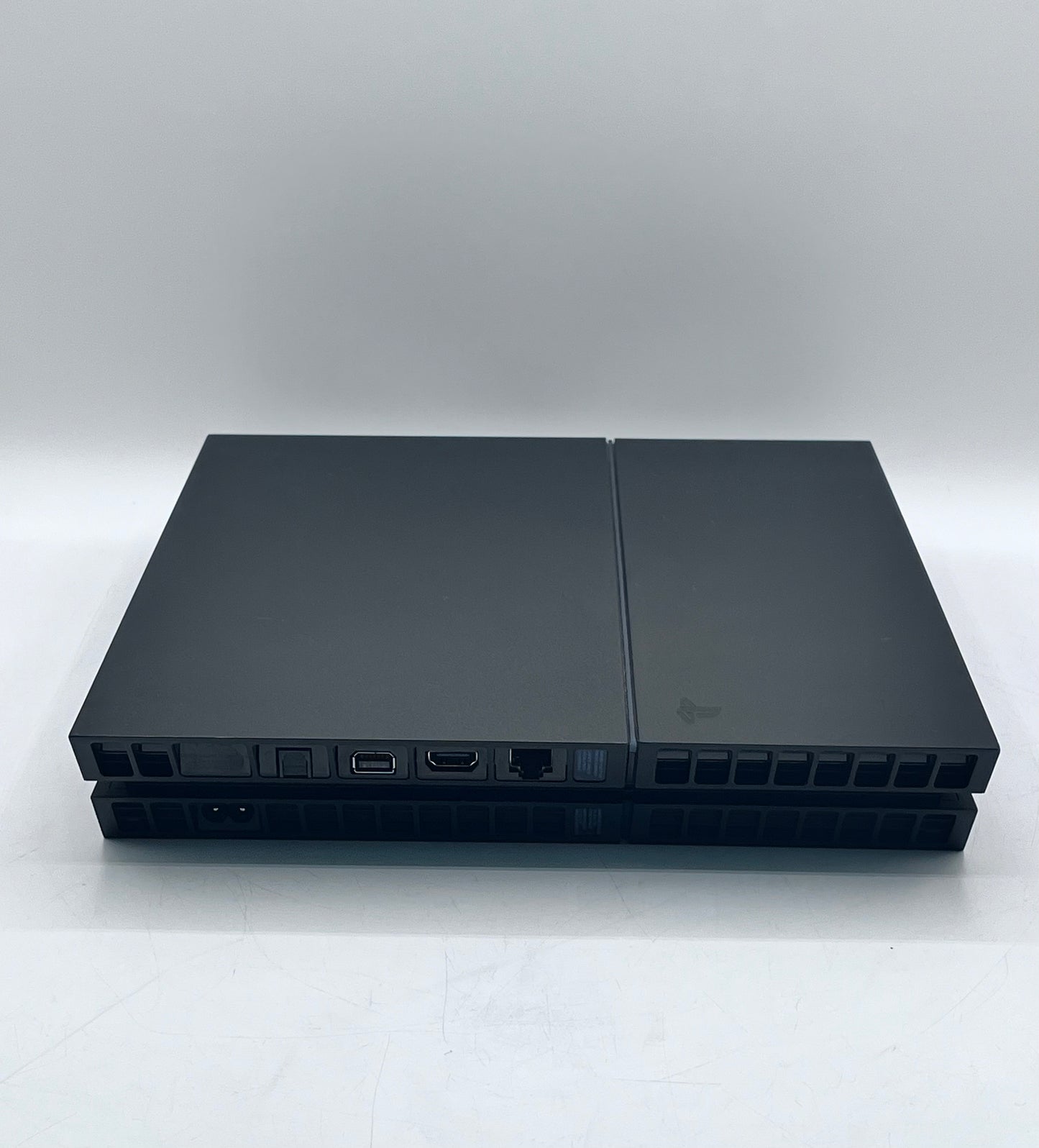 Sony PlayStation 4 (PS4) CUH-1215A Series