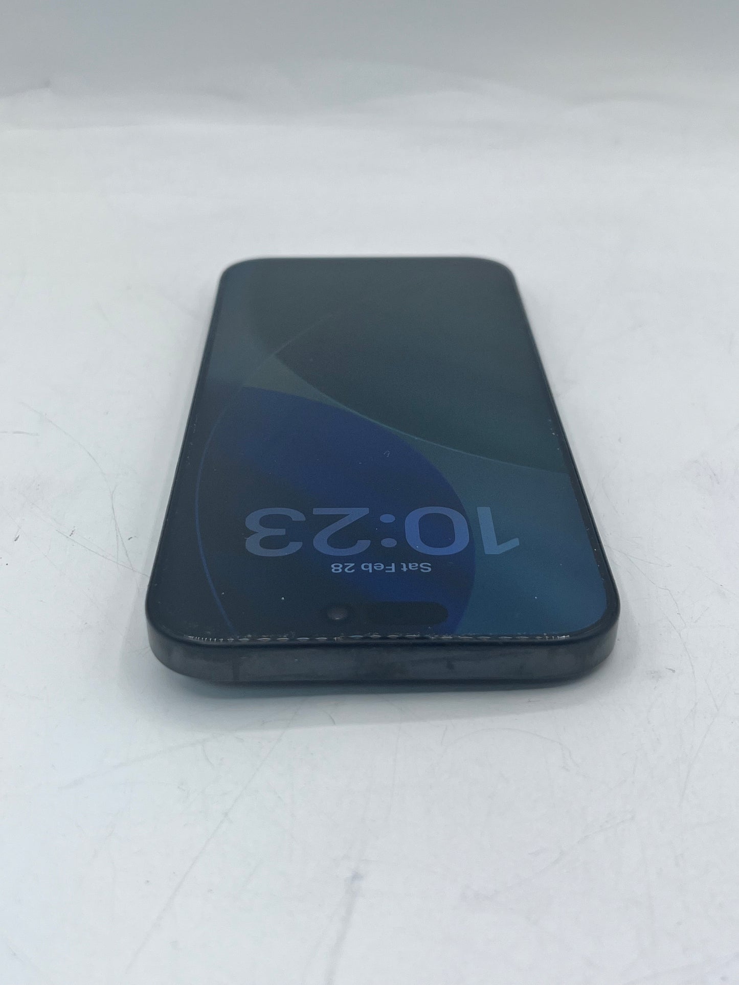 Unlocked  Apple iPhone 16 Pro Max A3084 MYWC3LL/A 1TB 95% BH Black Titanium