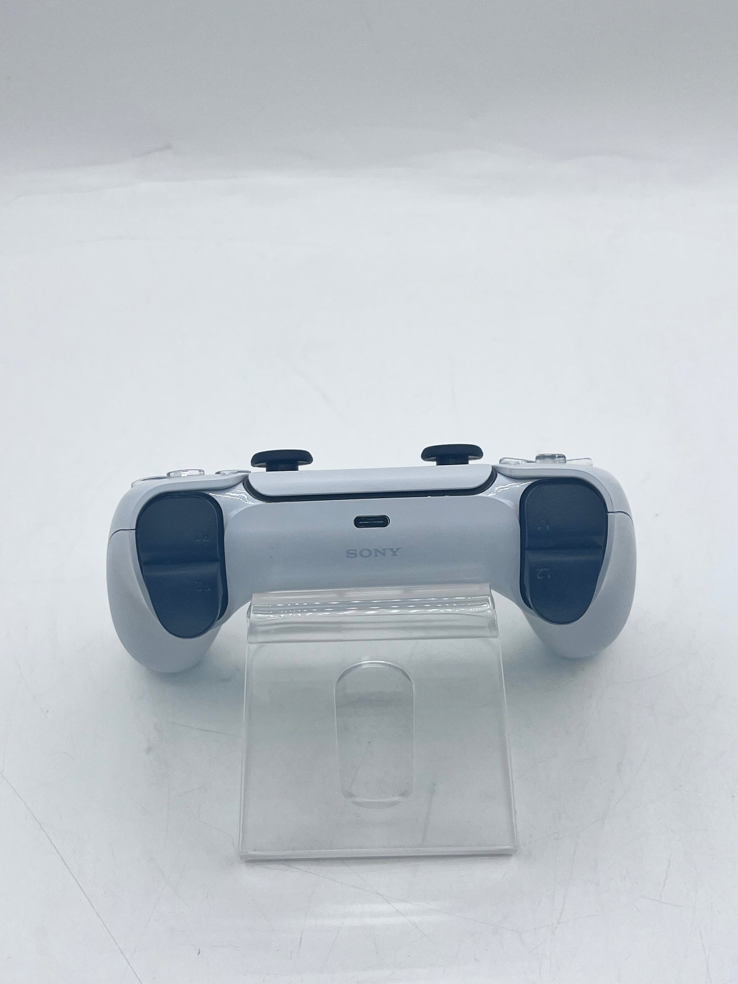Sony PlayStation 5 Digital Edition (CFI-1015B) 825GB w/ Wires and Controller Free Shipping