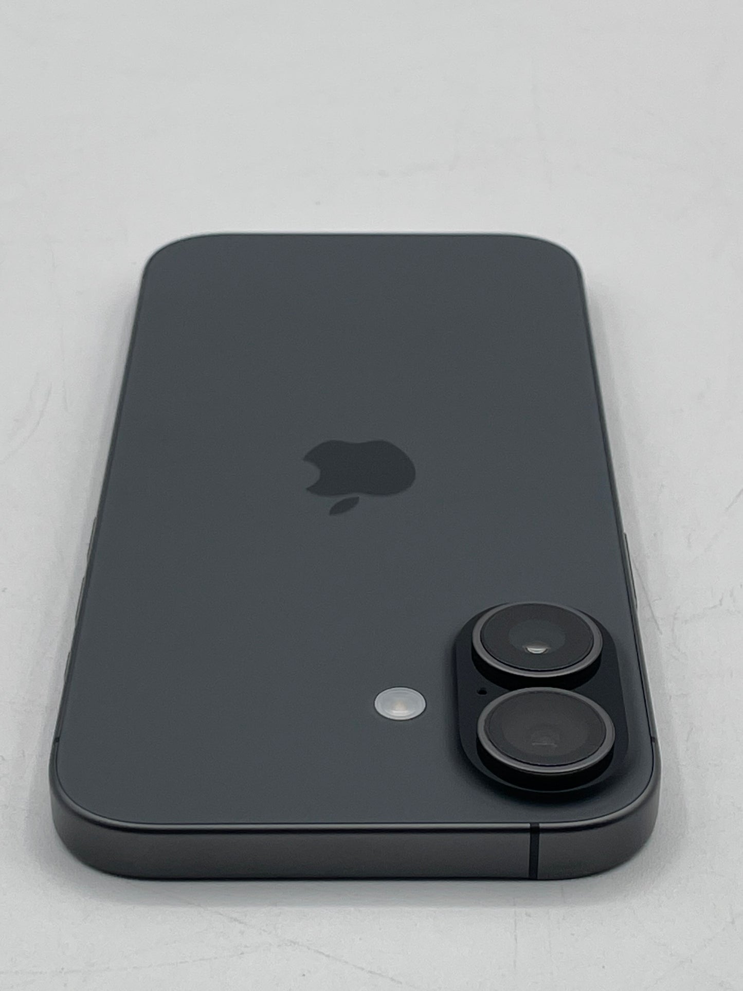 Unlocked Apple iPhone 17 6.3" 256GB - A3258 MG464LL/A 100% Battery Health Black