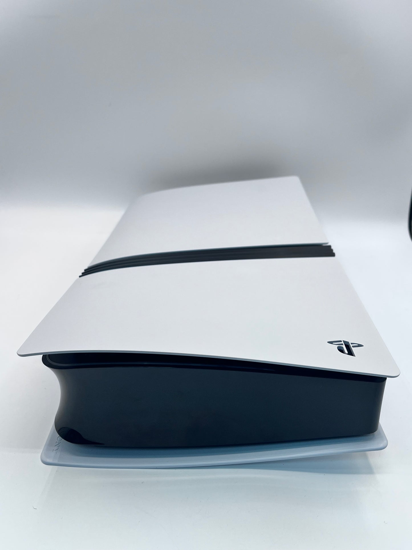 Sony PlayStation 5 Pro Digital CFI-7019 2TB - White