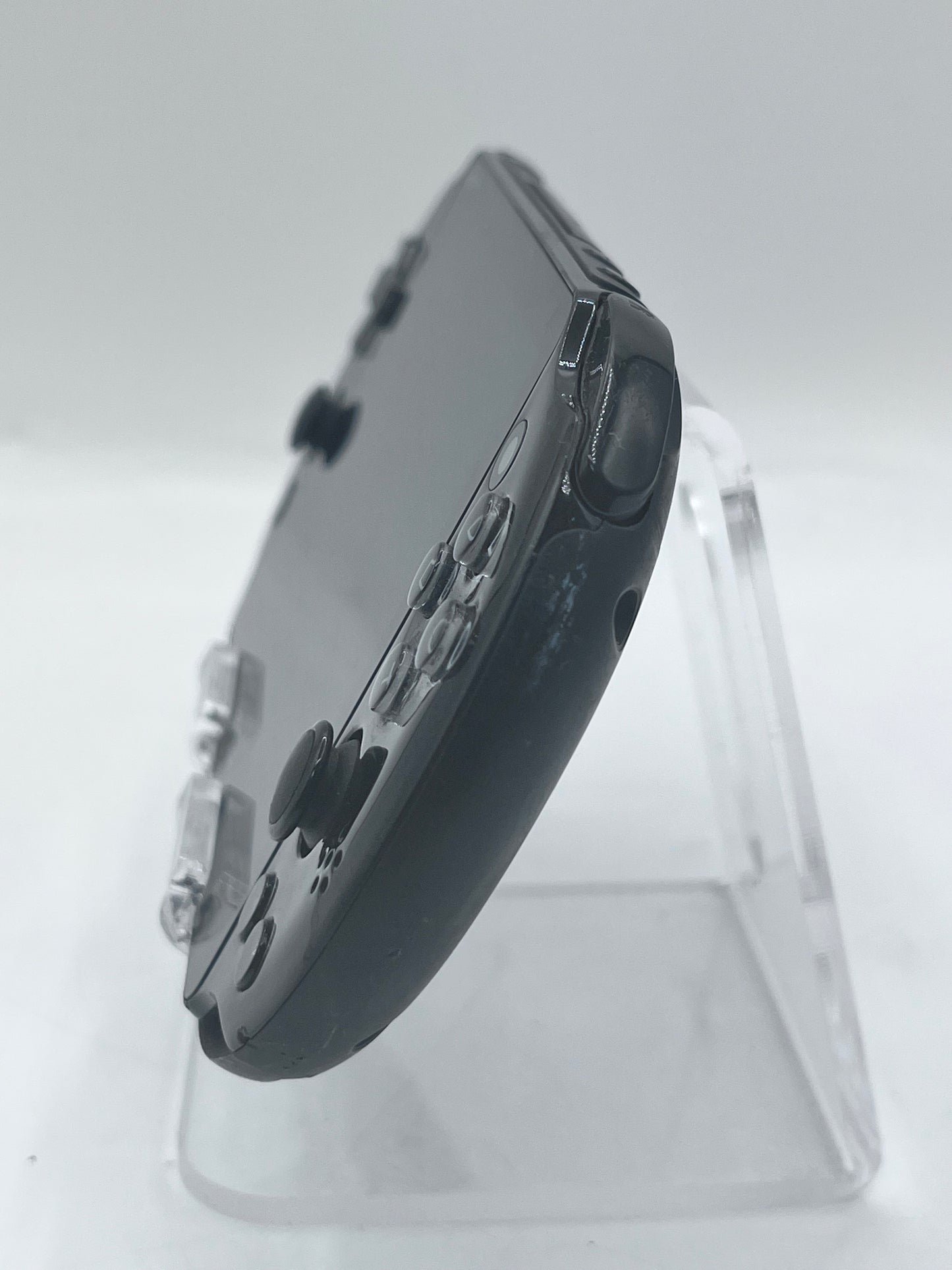 PS Vita PCH-2000 Sony PlayStation Black Handheld Console Free Shipping READ