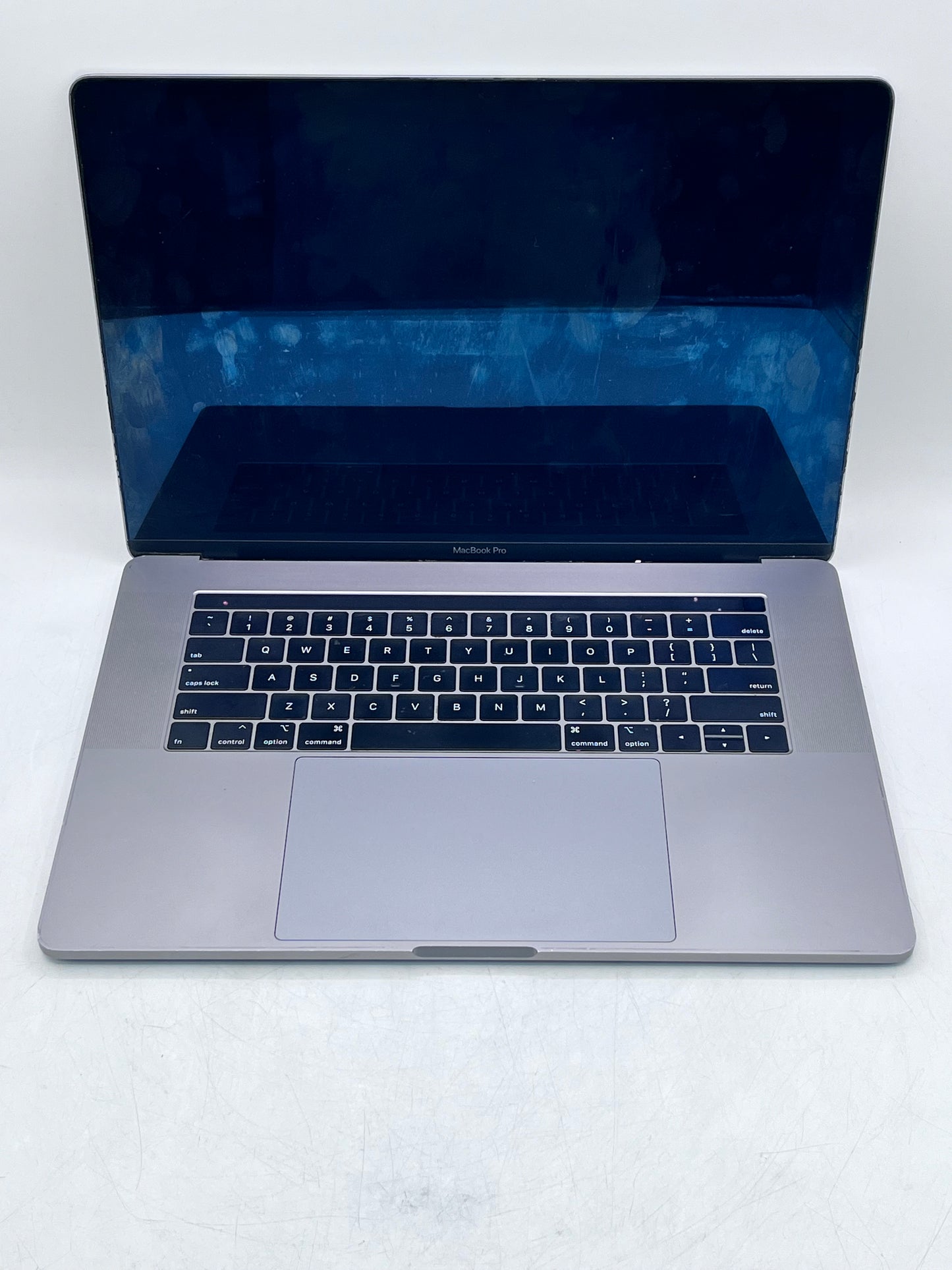 2018 Apple MacBook Pro 15" i9 16GB 1TB A1990 Space Gray READ