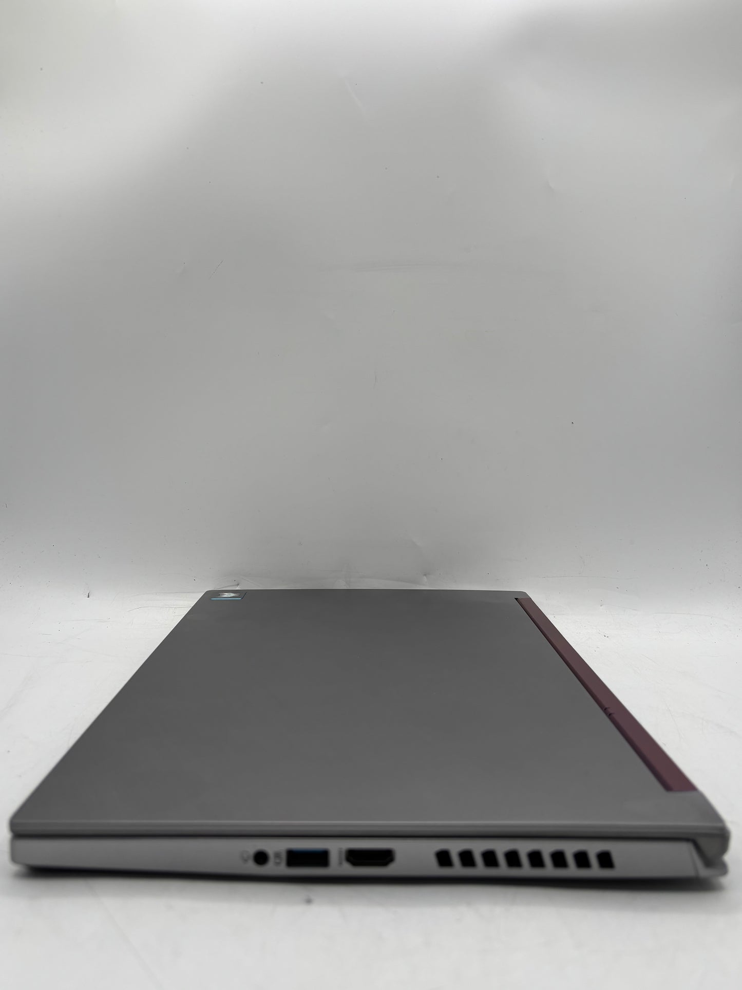 Acer Predator Triton 300 SE 14" Core i7-11375H 16GB RAM 512GB SSD GeForce RTX 3050 Ti Silver