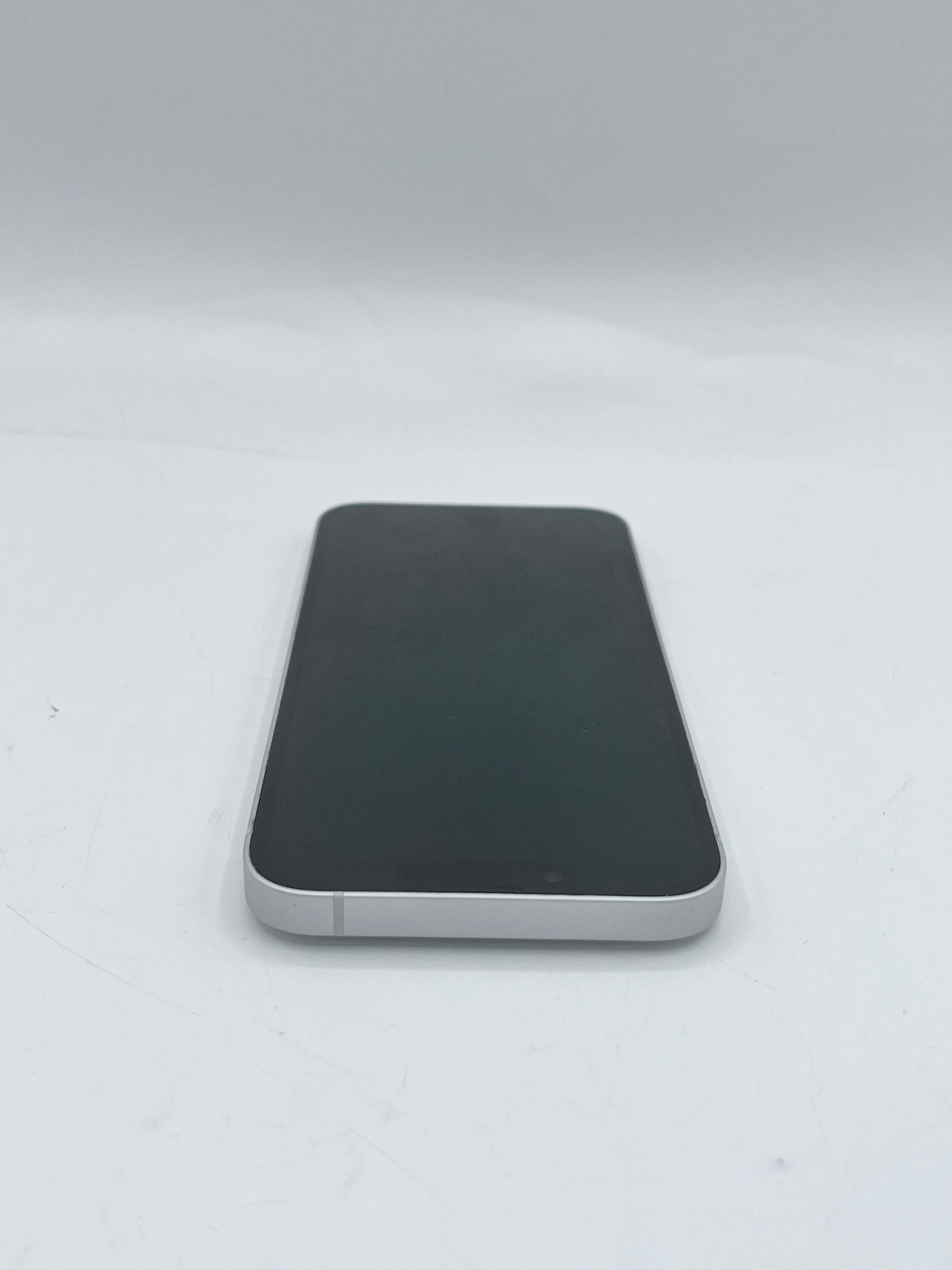 Unlocked Apple iPhone 13 ML9G3LL/A A2482 6.1" 256GB - White