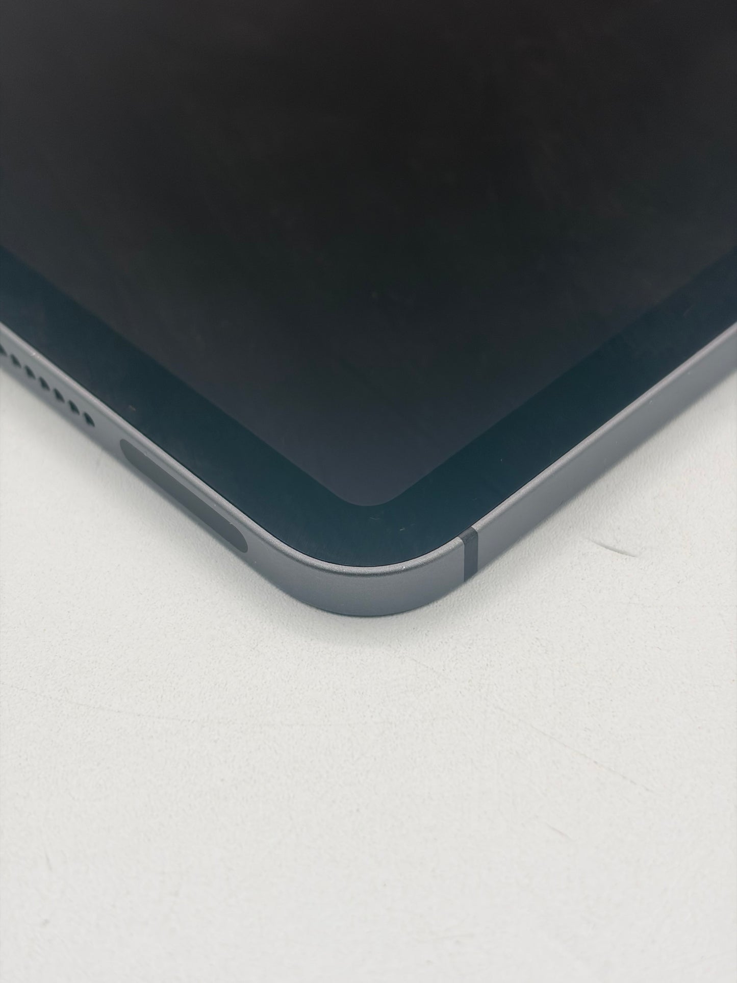 2021 Unlocked Apple iPad Pro 12.9" (5th Gen) 1TB A2379 MHP13LL/A WiFi + Cellular