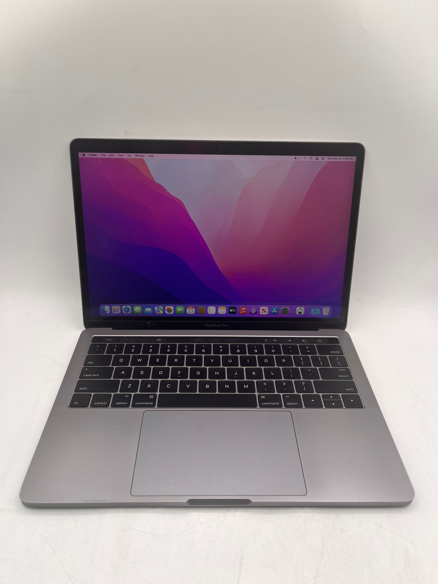 Apple MacBook Pro 13" A1706 MPXV2LL/A 16GB 1TB 2017 - Space Gray READ