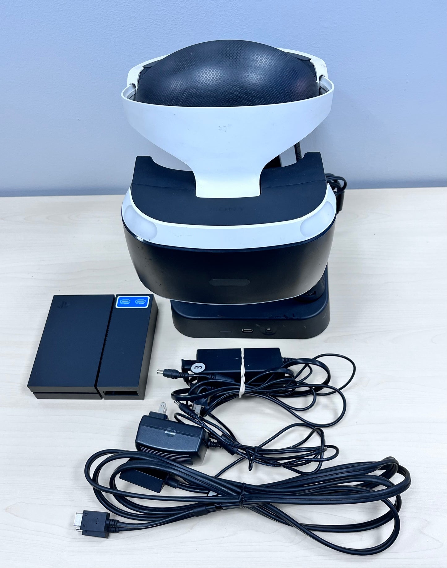 Sony PlayStation VR 1st Gen Headset w/ stand
