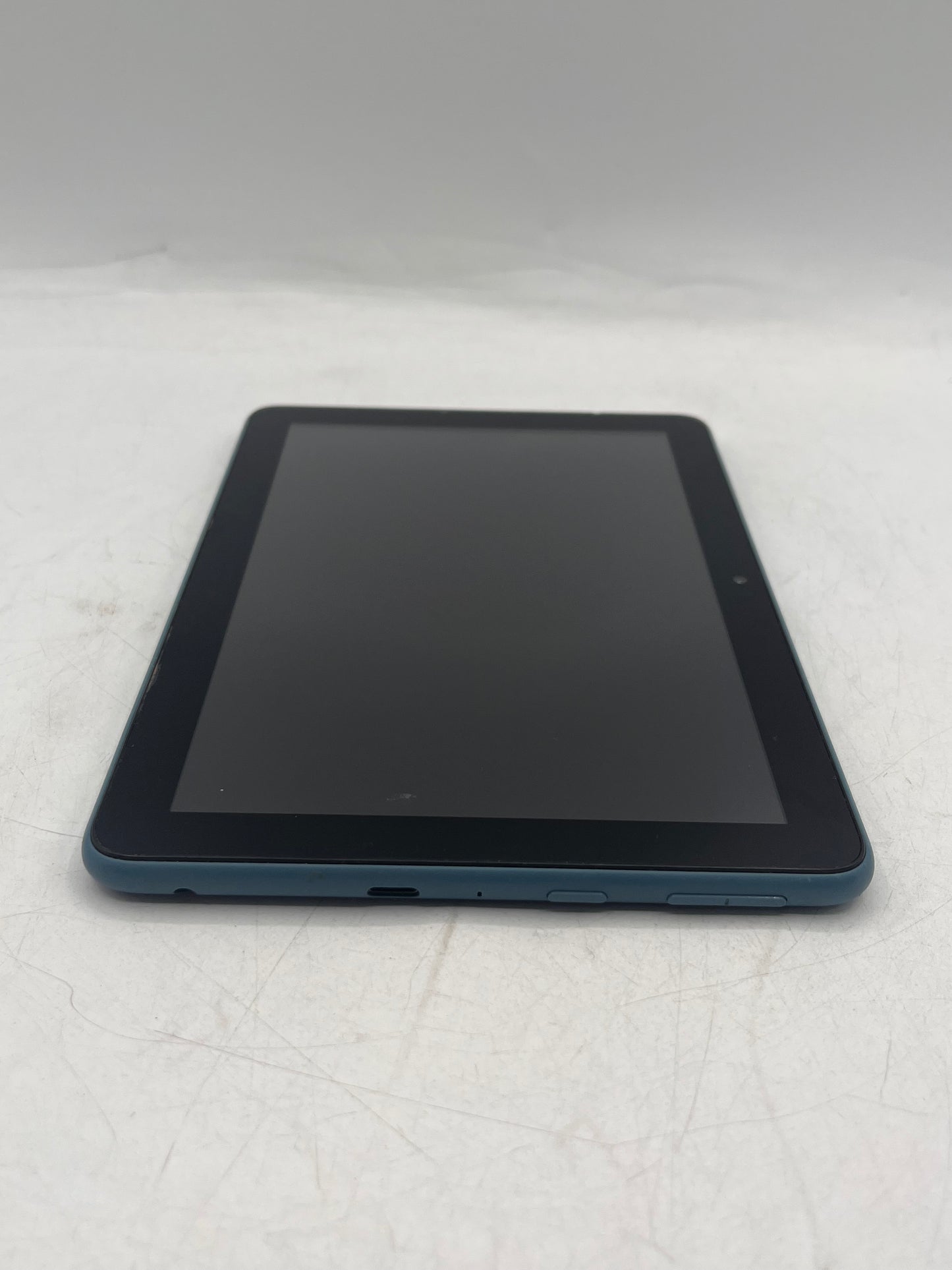 Amazon Fire HD 8 10th Gen Tablet K72LL4 2020 16GB Wi-Fi Only Blue Used