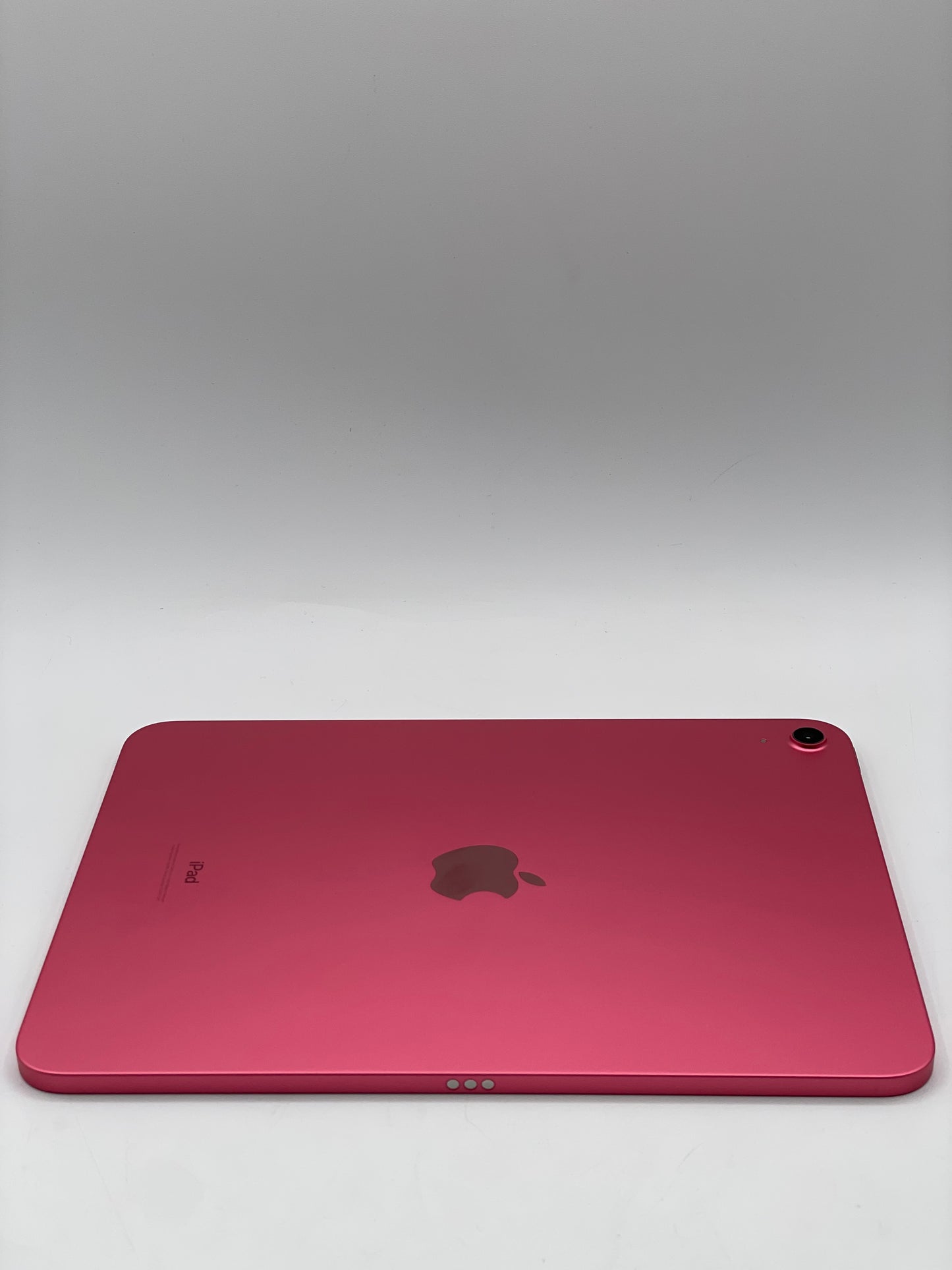 Apple iPad (10th Generation) 64GB A2696 MPQ33LL/A, Wi-Fi Only, 10.9 in - Pink