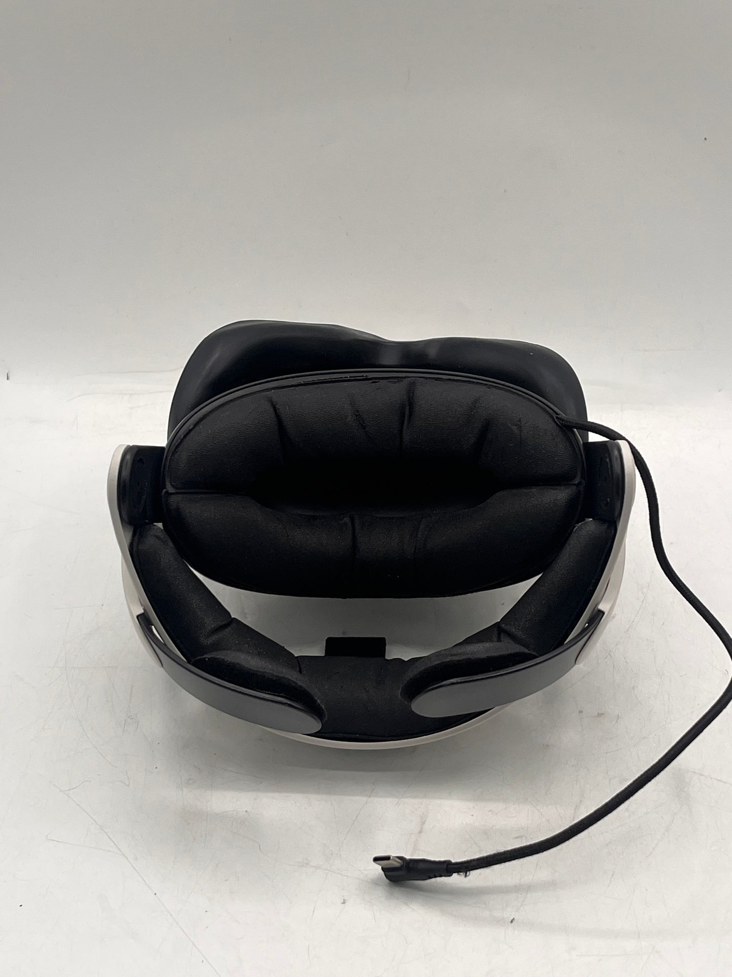 Oculus Quest 2 128GB Video Game System - White