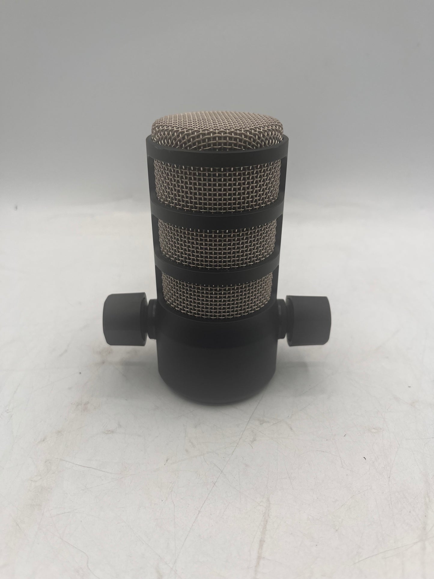 RODE PodMic Dynamic Podcasting Microphone FG0402226