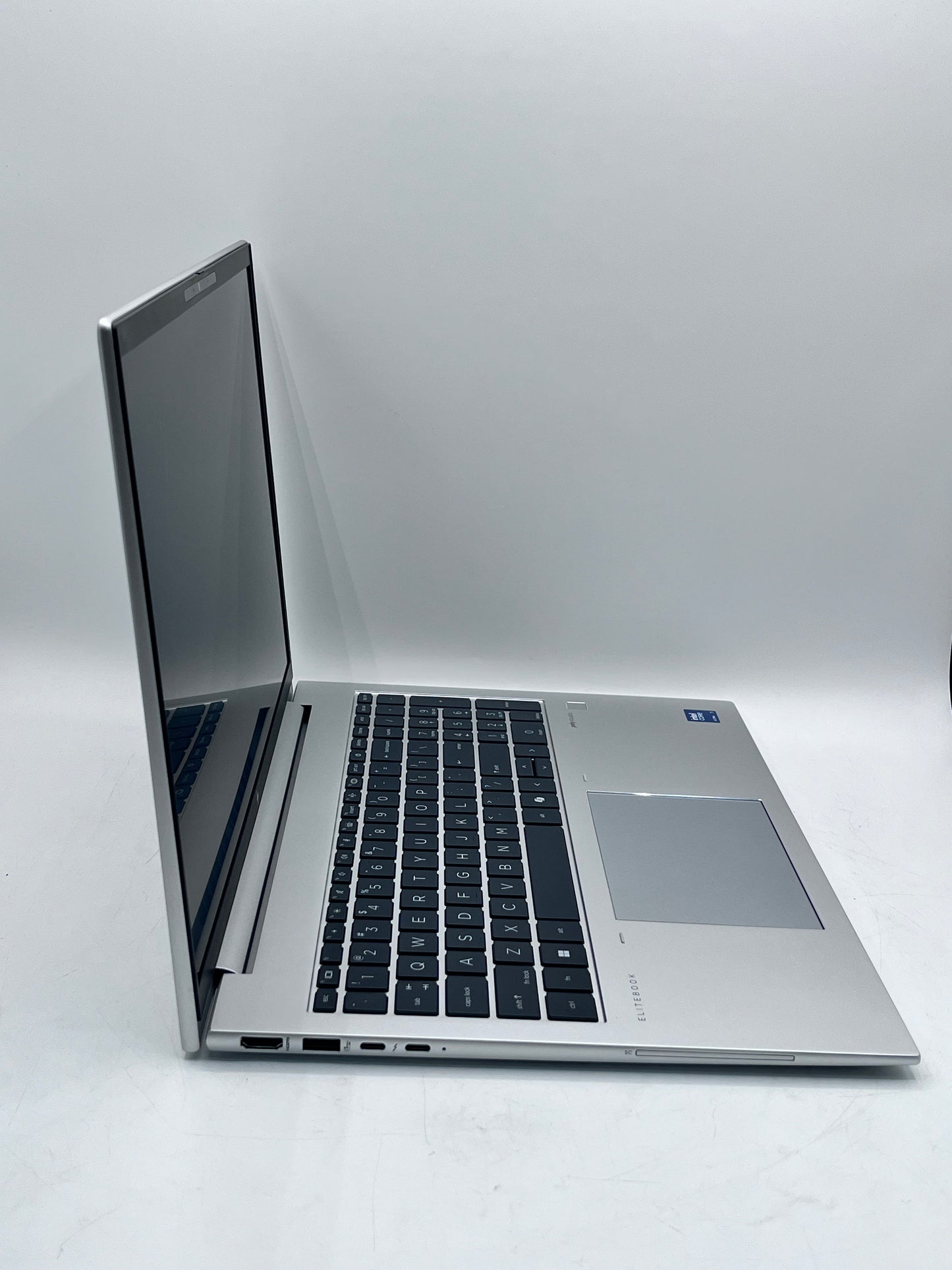 HP 17-BY4013DX Windows 11 Intel Core i3-1115G4 3.0GHz 8GB RAM 256GB SSD 17.3