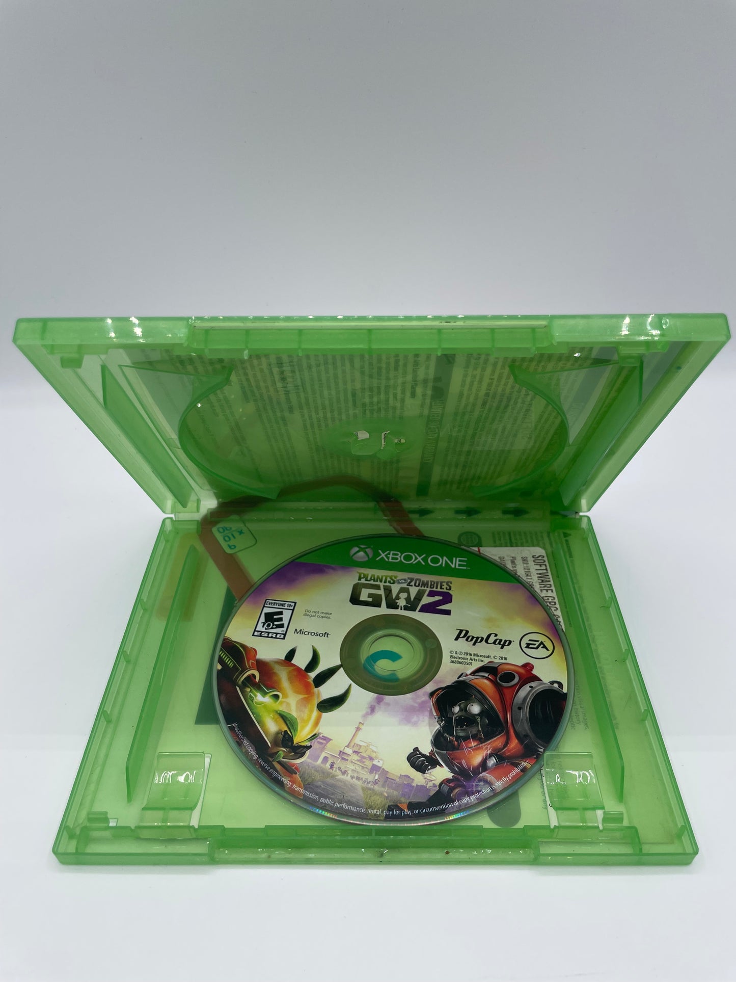 Xbox One Plants vs. Zombies: Garden Warfare 2 (Used, With Box)