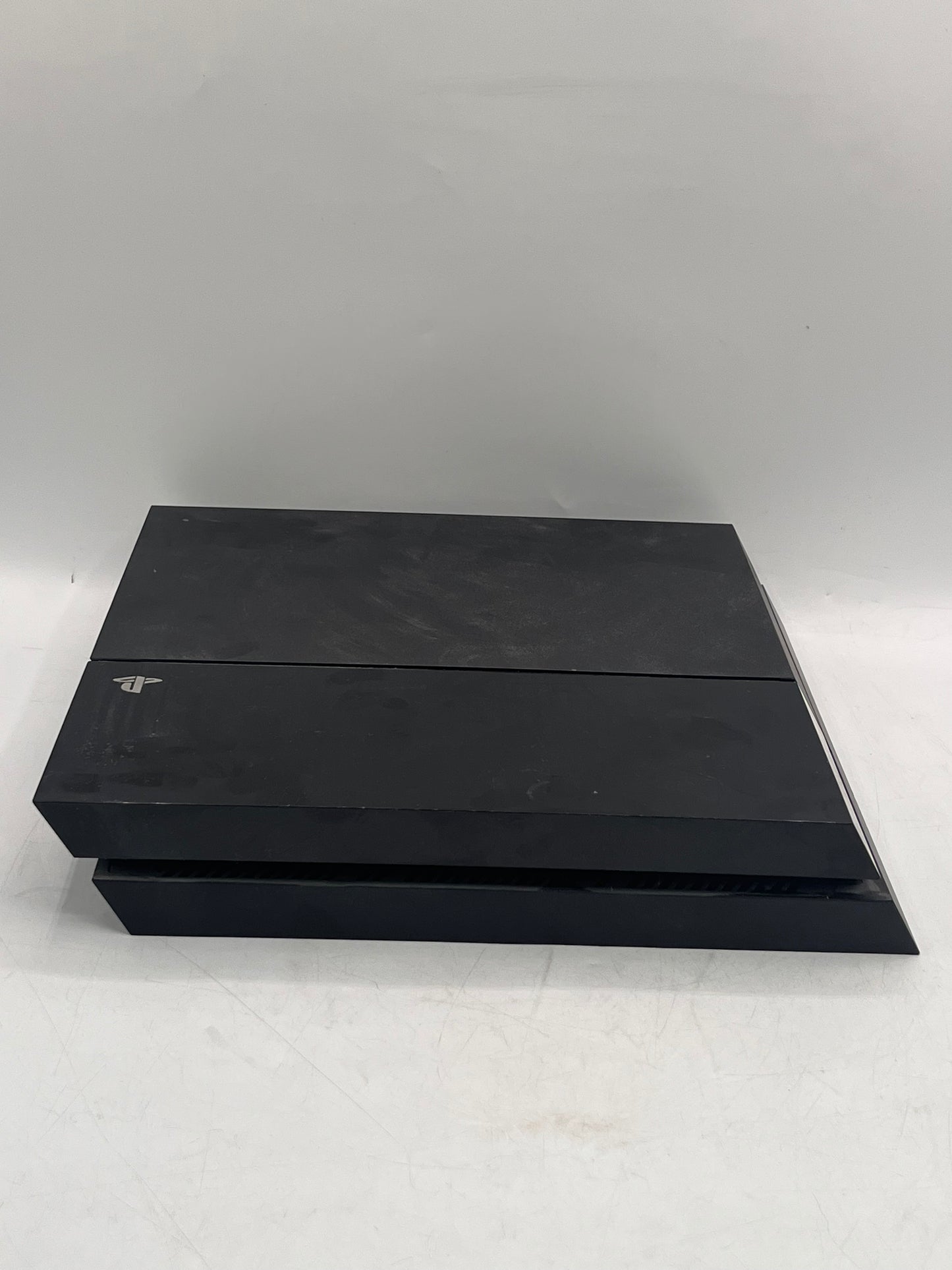 Sony PlayStation 4 CUH-1001A 500GB Black Console with Controller, Cables and a Game