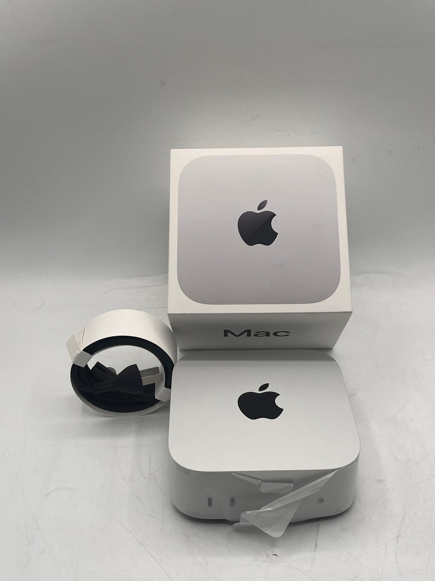 Apple Mac mini M4 A3238 2024 256GB Desktop Computer Silver