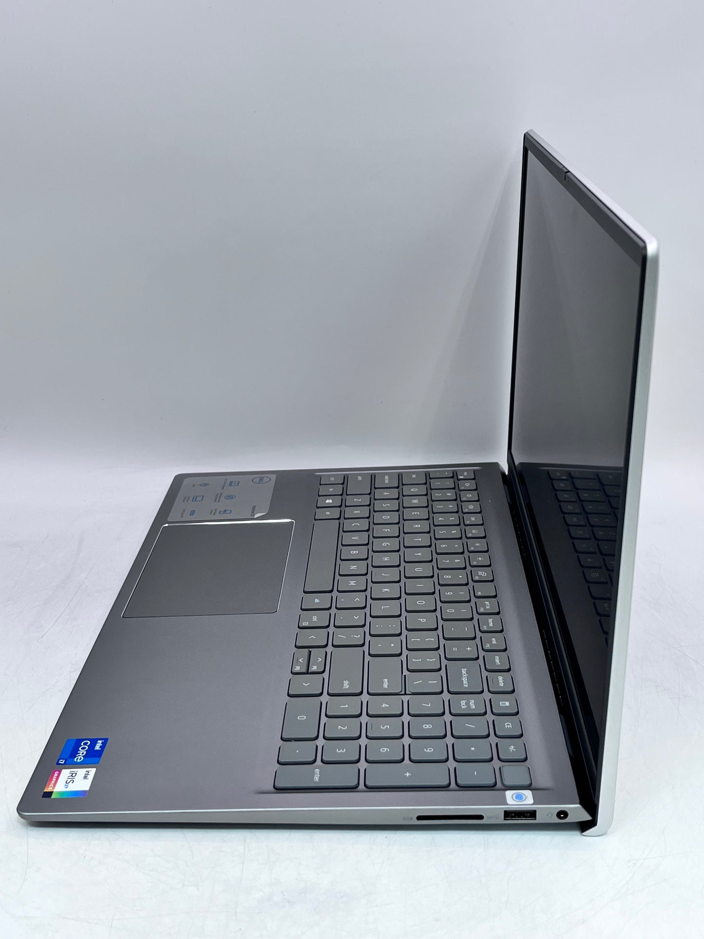 Dell Inspiron 15 5510 2021 15 Core i5 16GB 256GB Silver - For Parts Only
