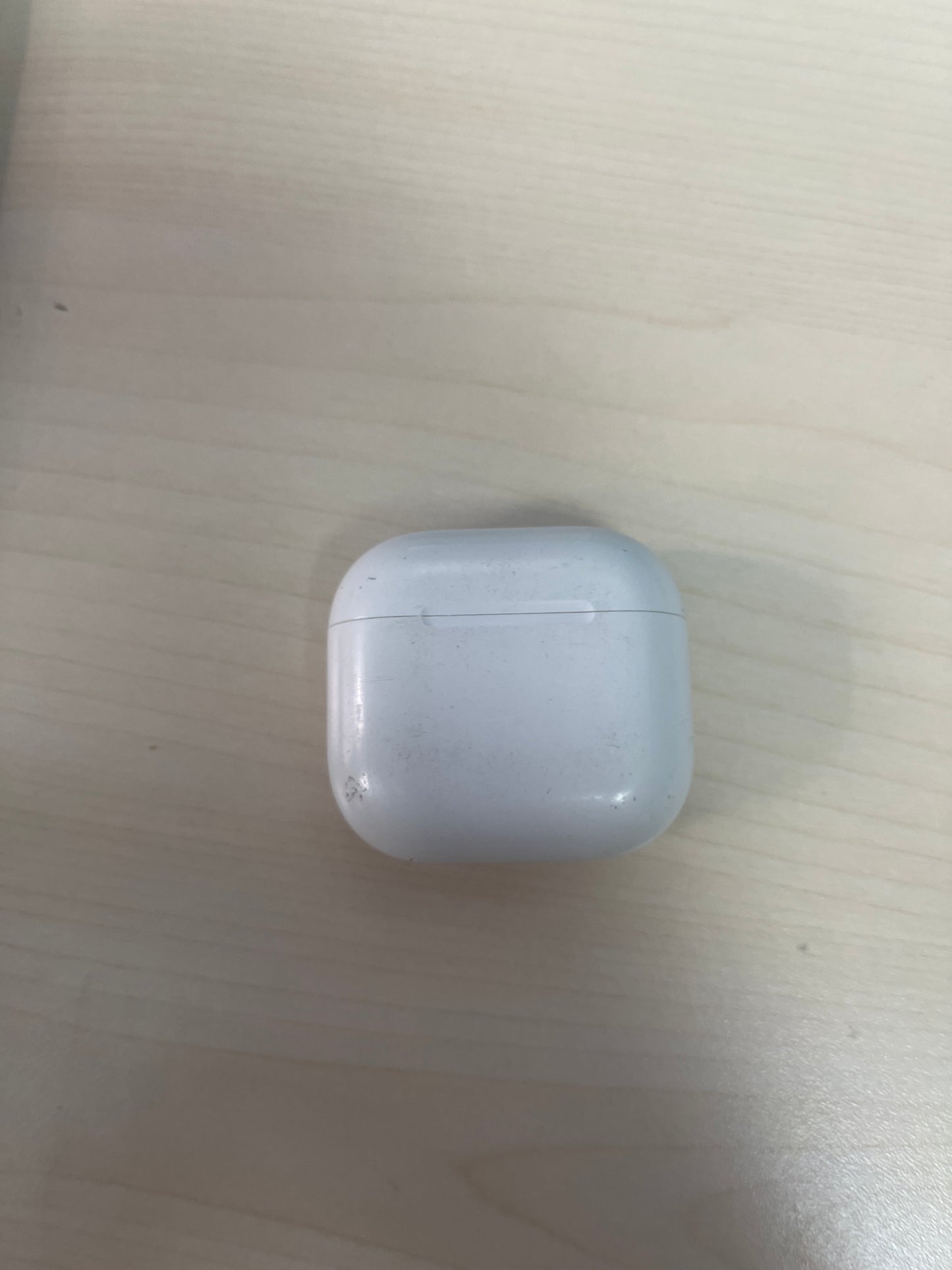 Apple AirPods (4th Gen) Complete Set A3055 A3056 A3059 - White