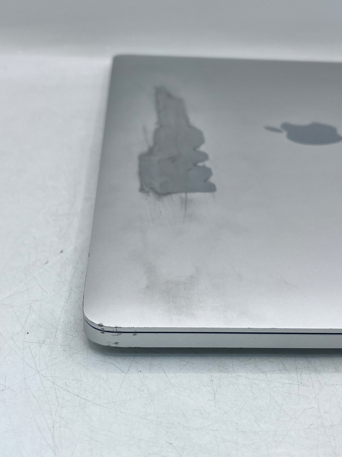 Apple MacBook Pro 13" A2338 (2022) 512GB  M1 Remotely Managed - Space Gray