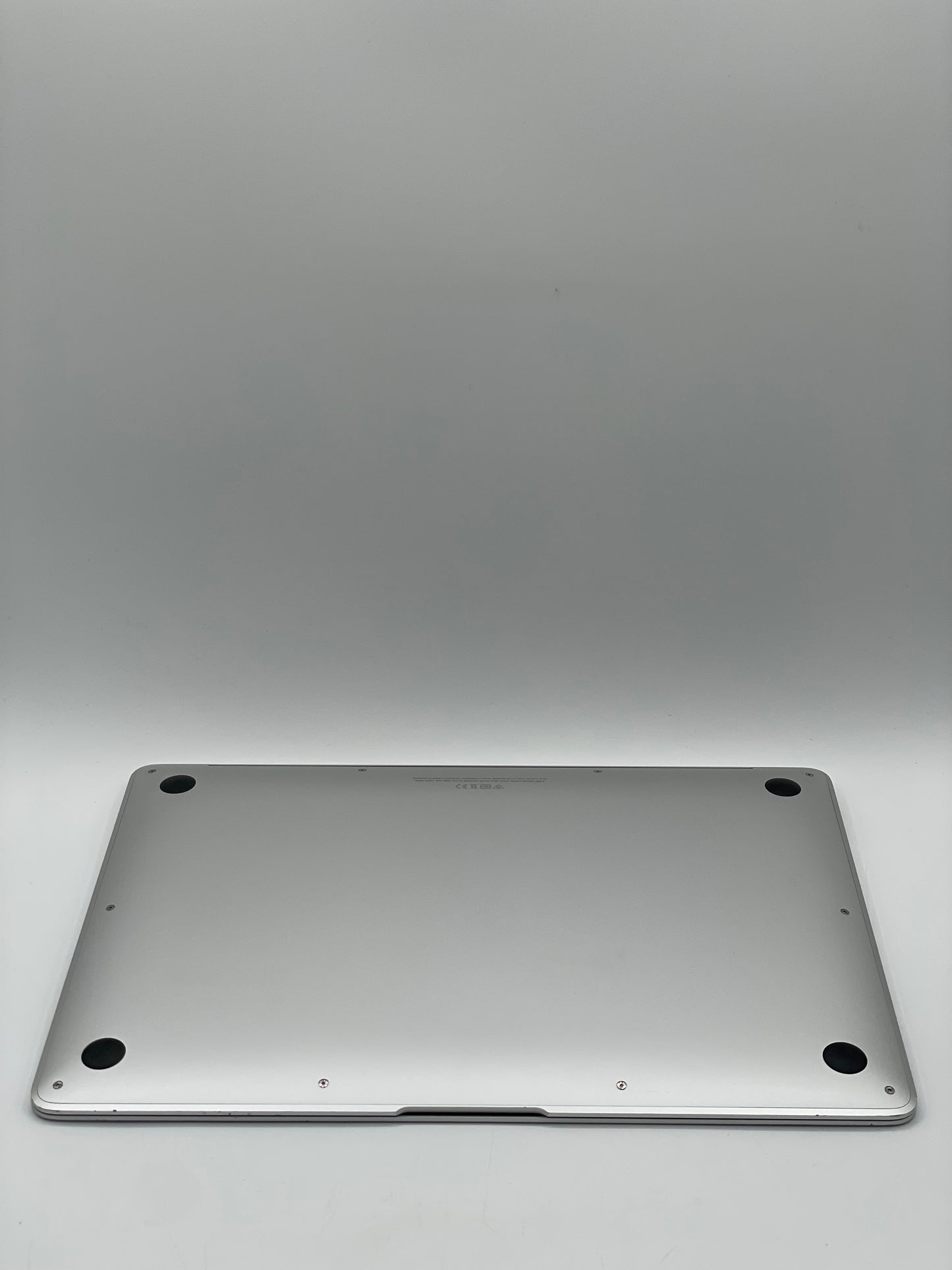 2020 Apple MacBook Air 13.3" M1 7C 8GB 128GB A2337 REMOTELY MANAGED 71 CC
