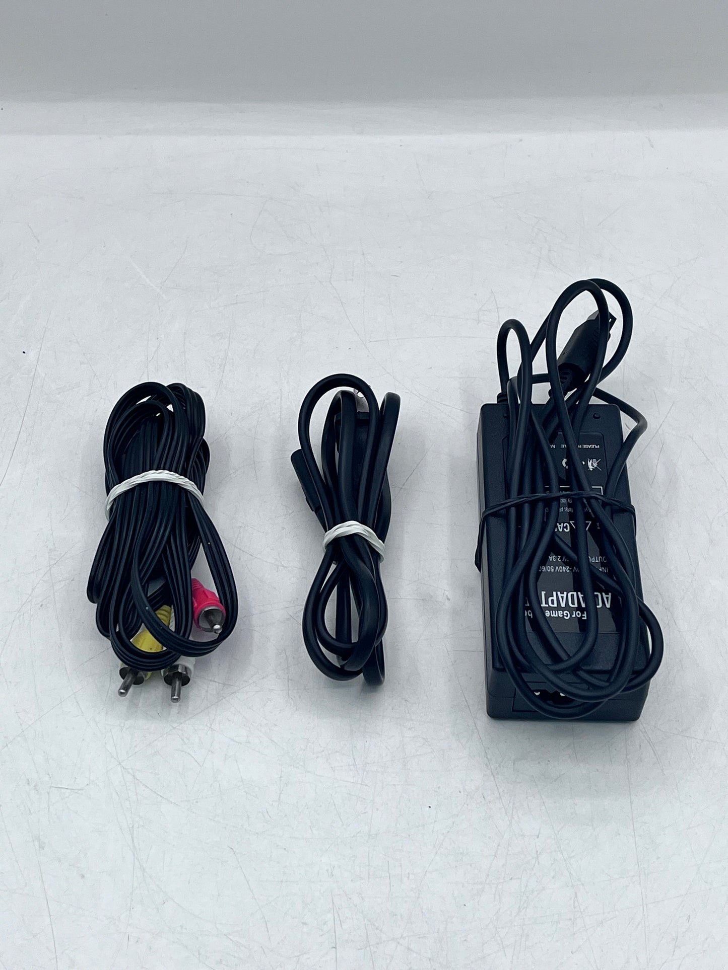 Nintendo GameCube DOL-001 Gaming System - Indigo With Controller
