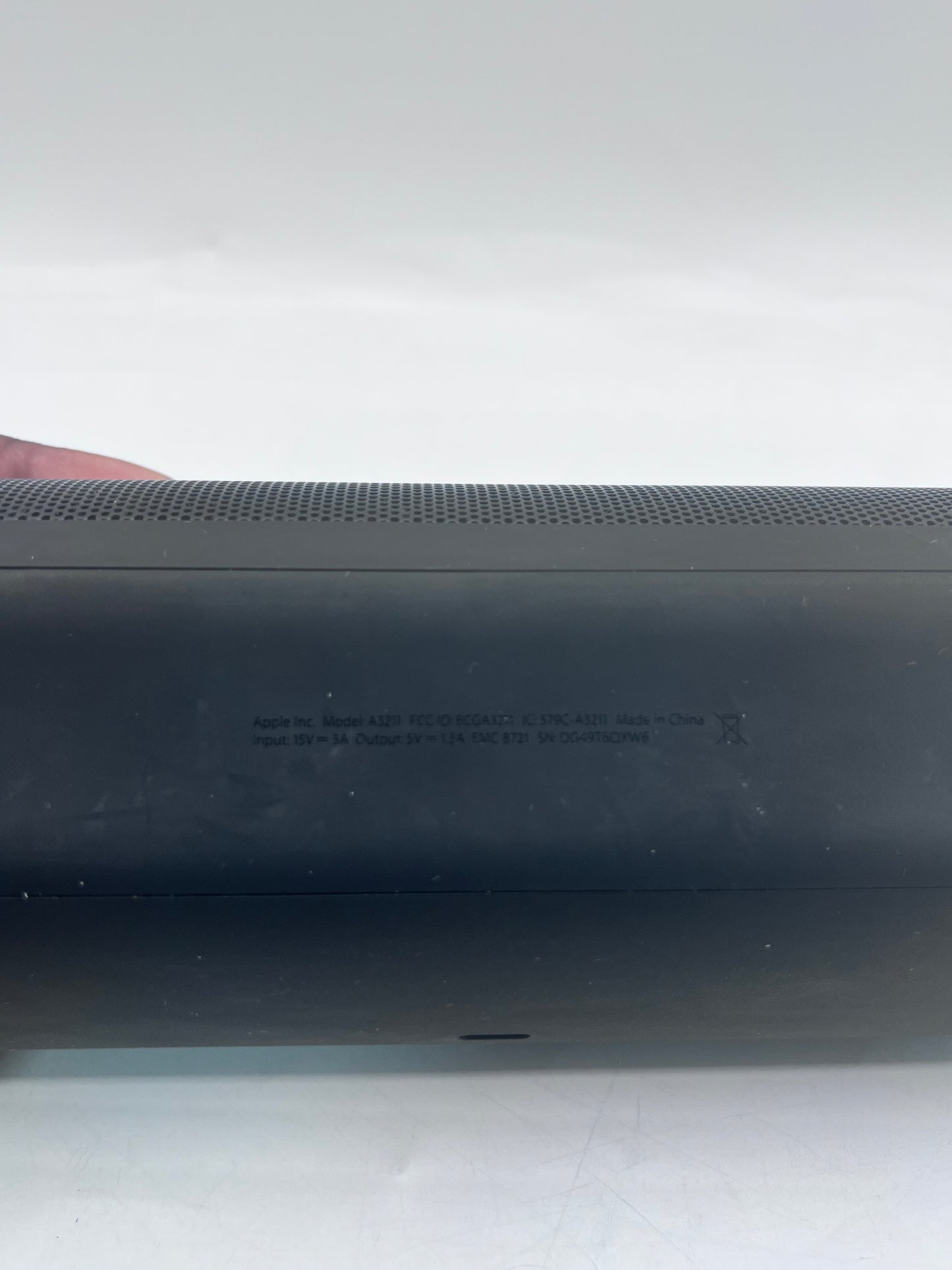 Beats Pill Portable Bluetooth Speaker A3211 - Black Free Shipping