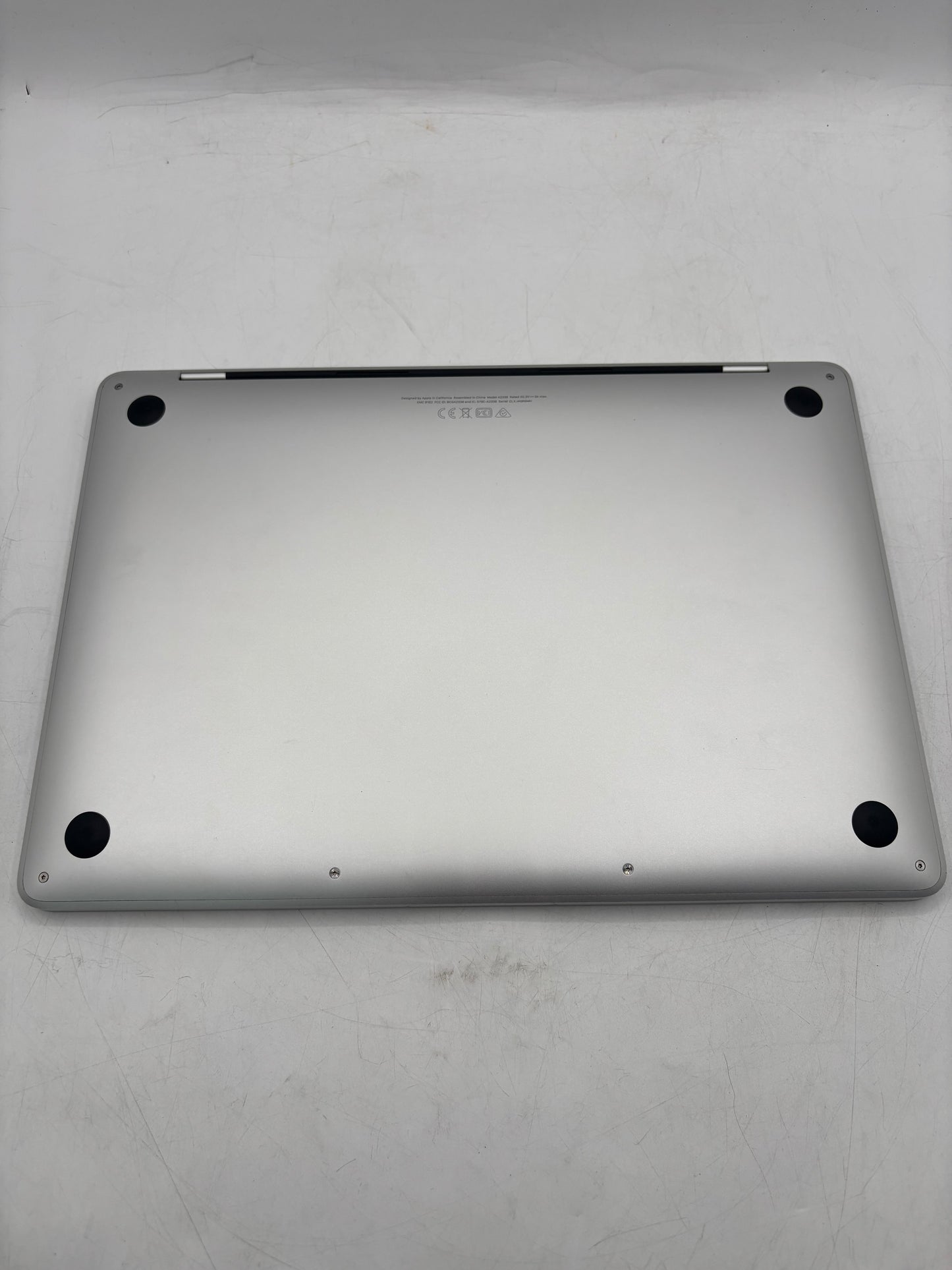2022 Apple MacBook Pro 13" M2 8GB 256GB A2686 MNEP3LL/A Silver