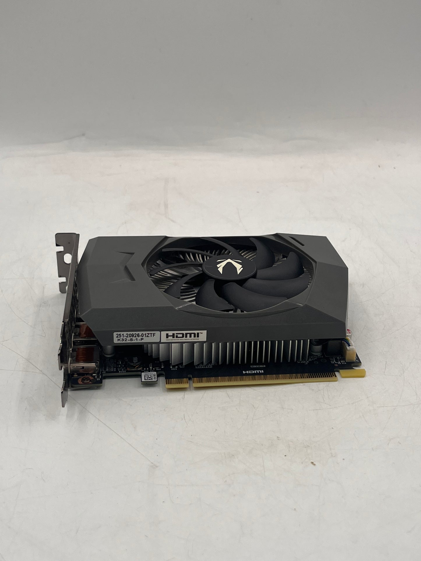 ZOTAC GAMING GeForce RTX 3050 Twin Edge OC 8GB GDDR6 Graphics Card Black