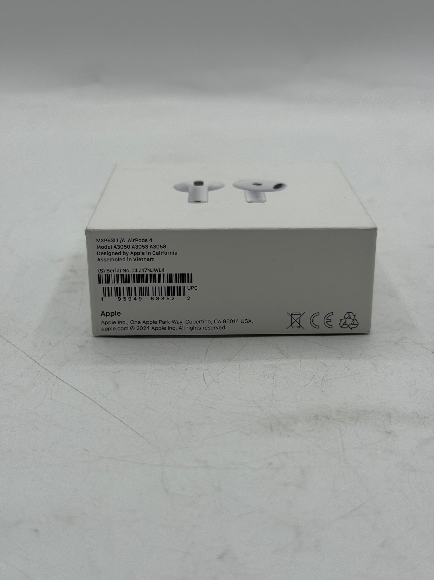 Apple AirPods (4th Gen) Complete Set A3058 A3050 A3053 - White - New In Box