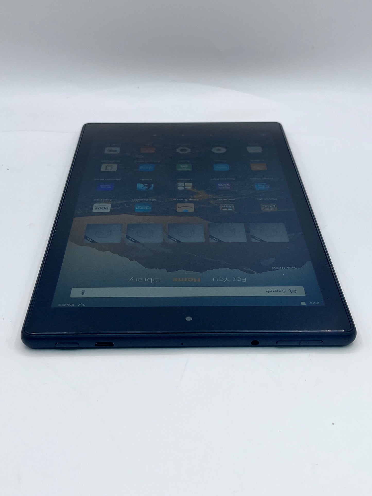 Amazon Fire HD 10 (11th Gen) M2V3R5 Tablet - Black