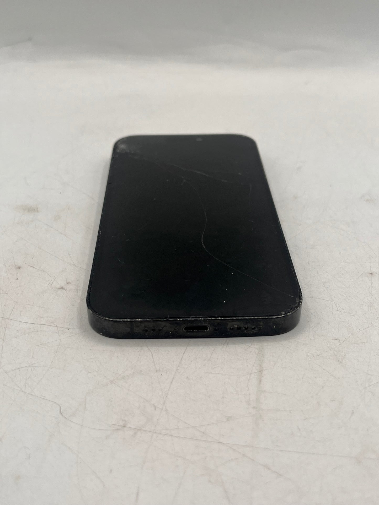 Unlocked Apple iPhone 14 Pro A2650 MQ0D3LL/A 128GB Black BROKEN
