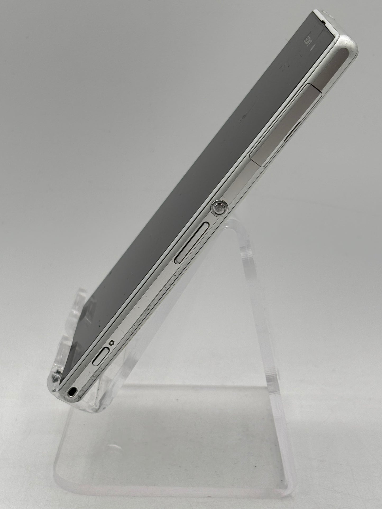 UNLOCKED SONY Xperia Z1 64GB, White; FOR PARTS (FREE SHIPPING)
