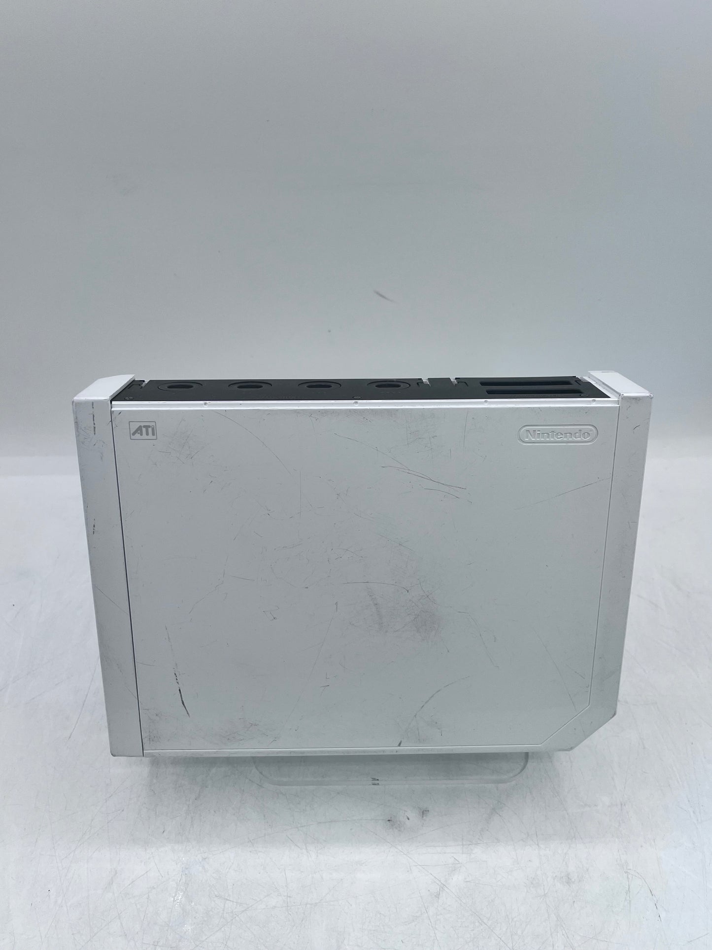 Nintendo Wii (RVL-001) Video Game System 2006 Wi-Fi Capability - White