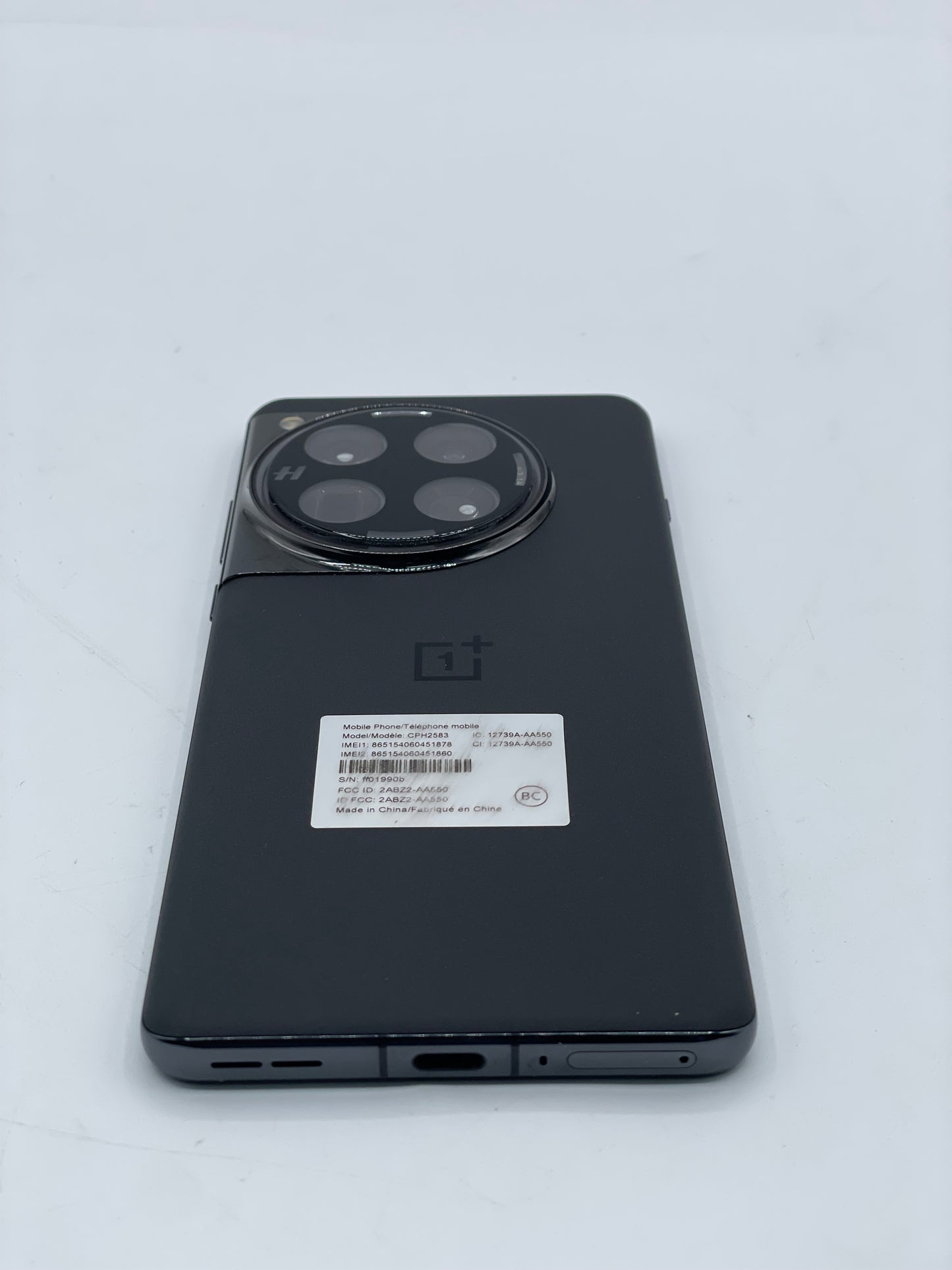 Unlocked OnePlus 12 - 512 GB - CPH2583 - Silky Black Smartphone