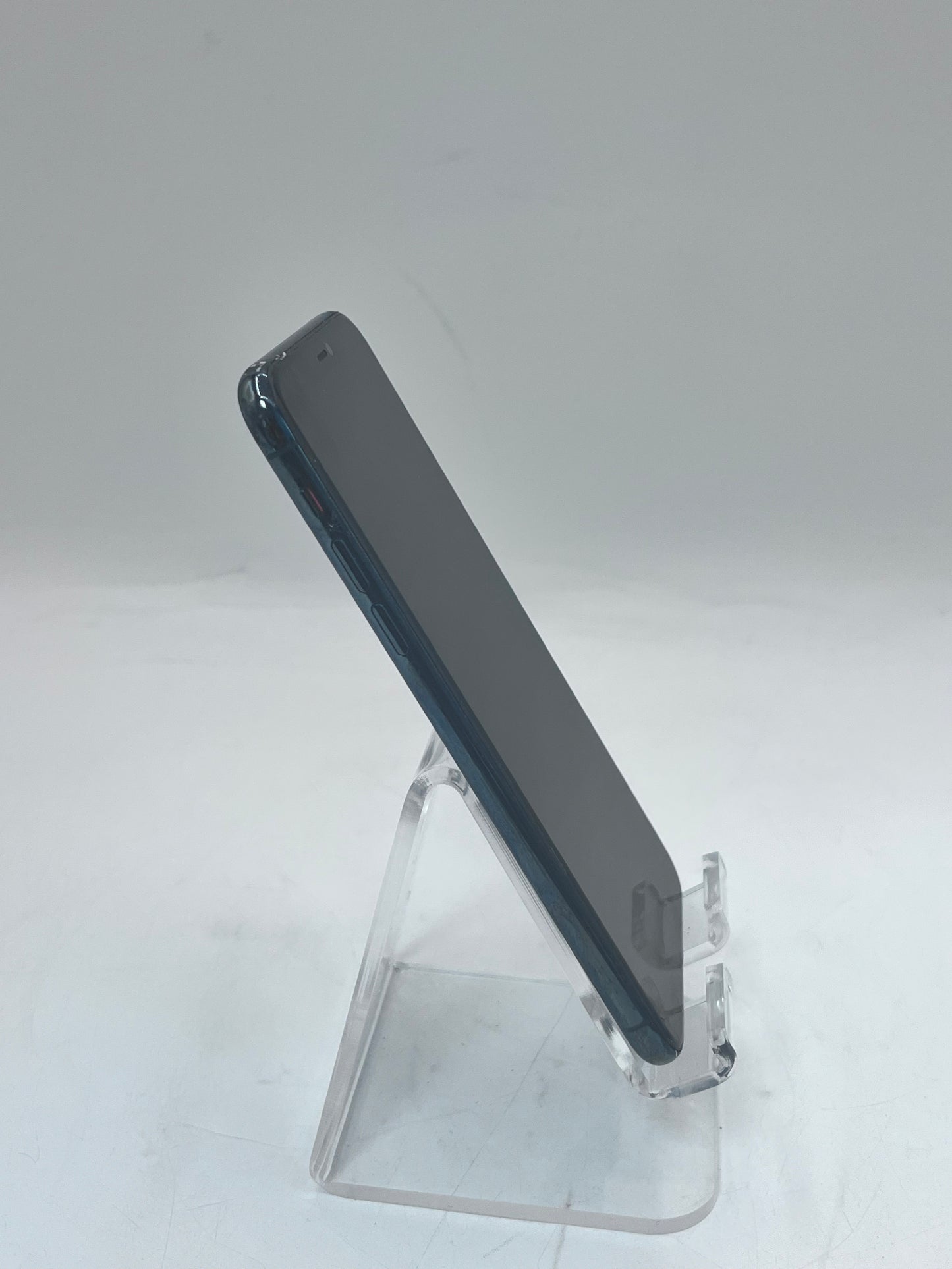 Apple iPhone 11 Pro Max A2161 MWFD2LL/A 64GB Green