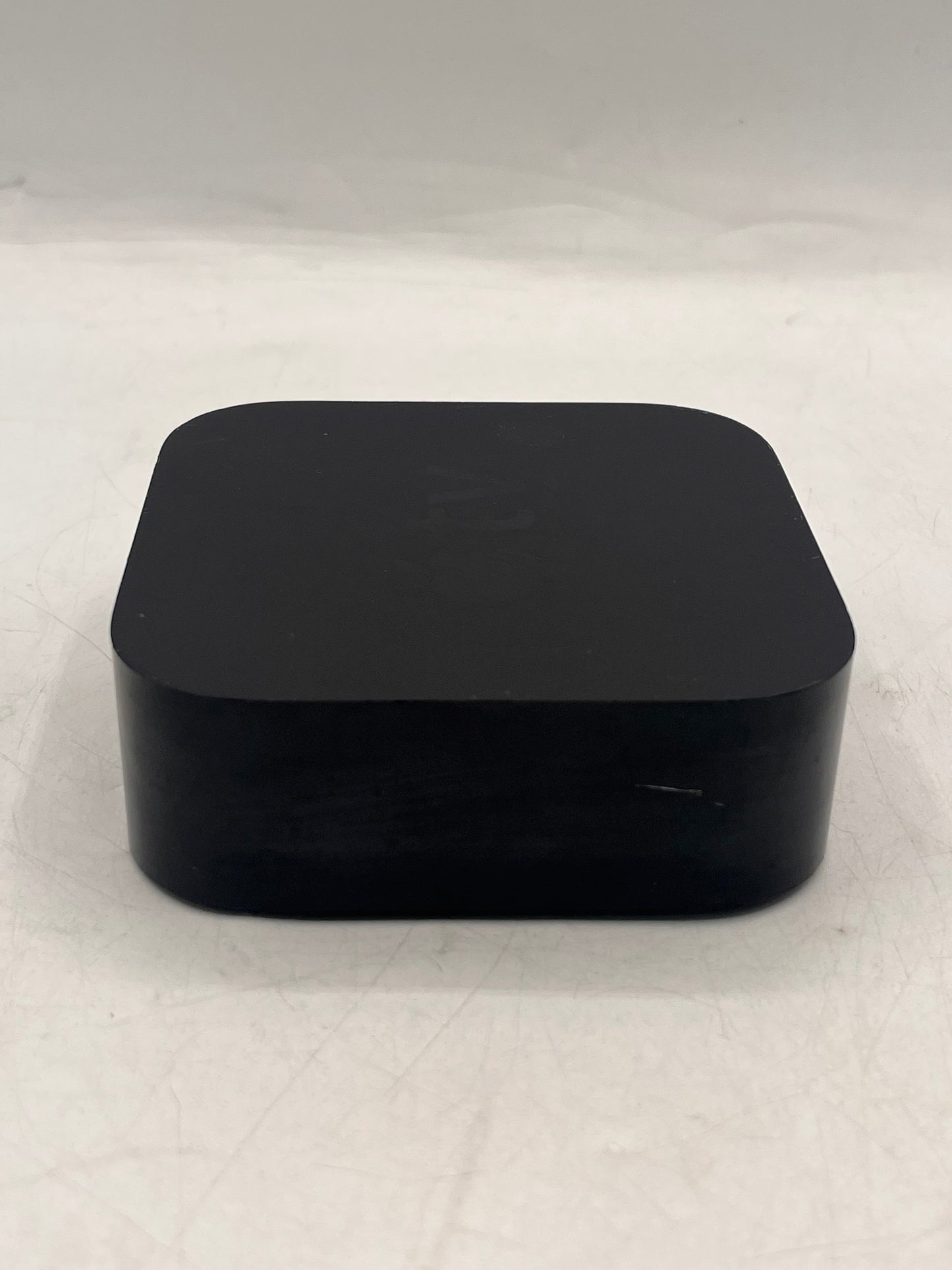 Apple TV 32GB Wi-Fi MGY52LL/A A1625 Black