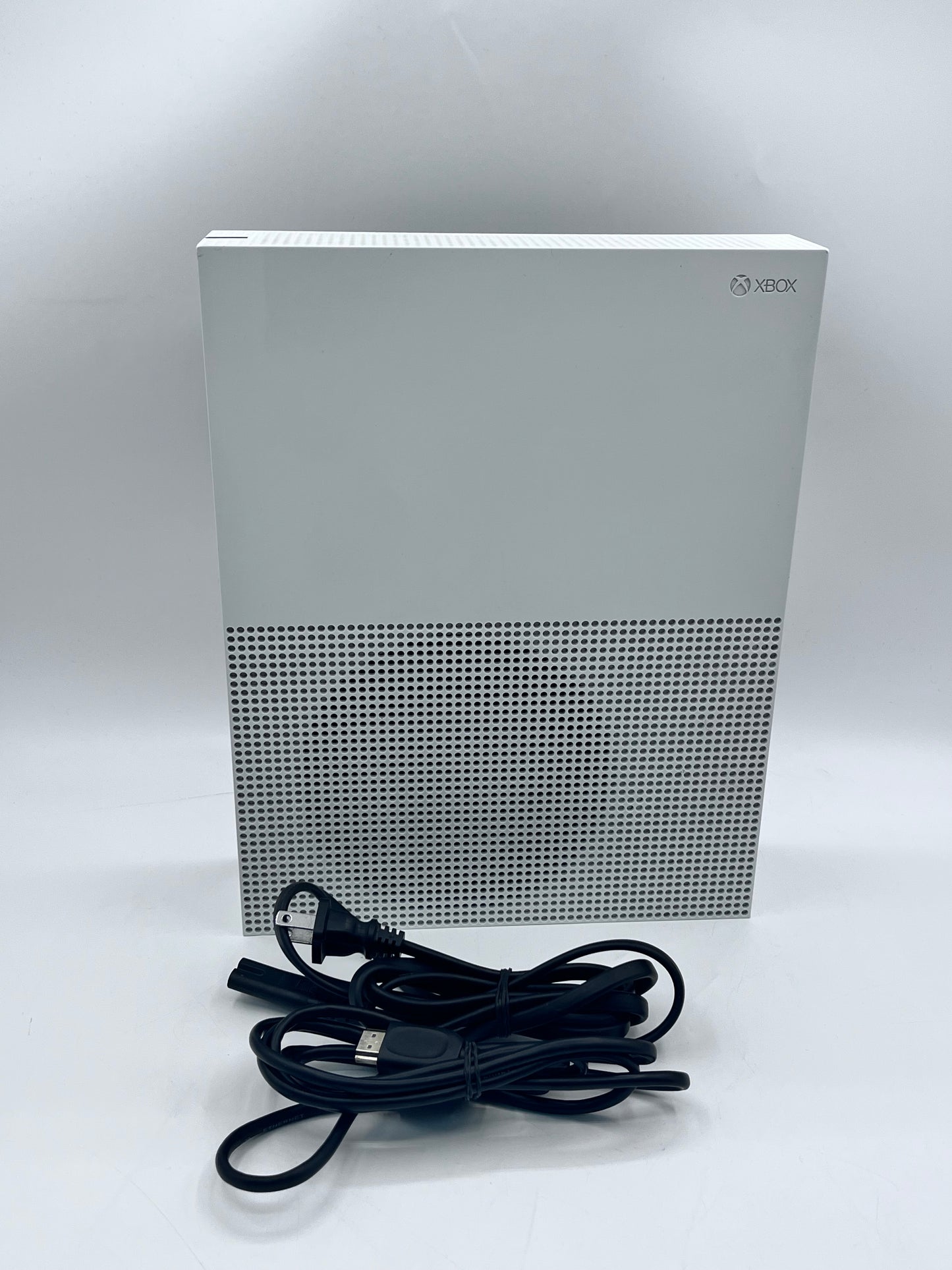 Microsoft Xbox One S 1TB Console Gaming System White 1681 with wires Tested
