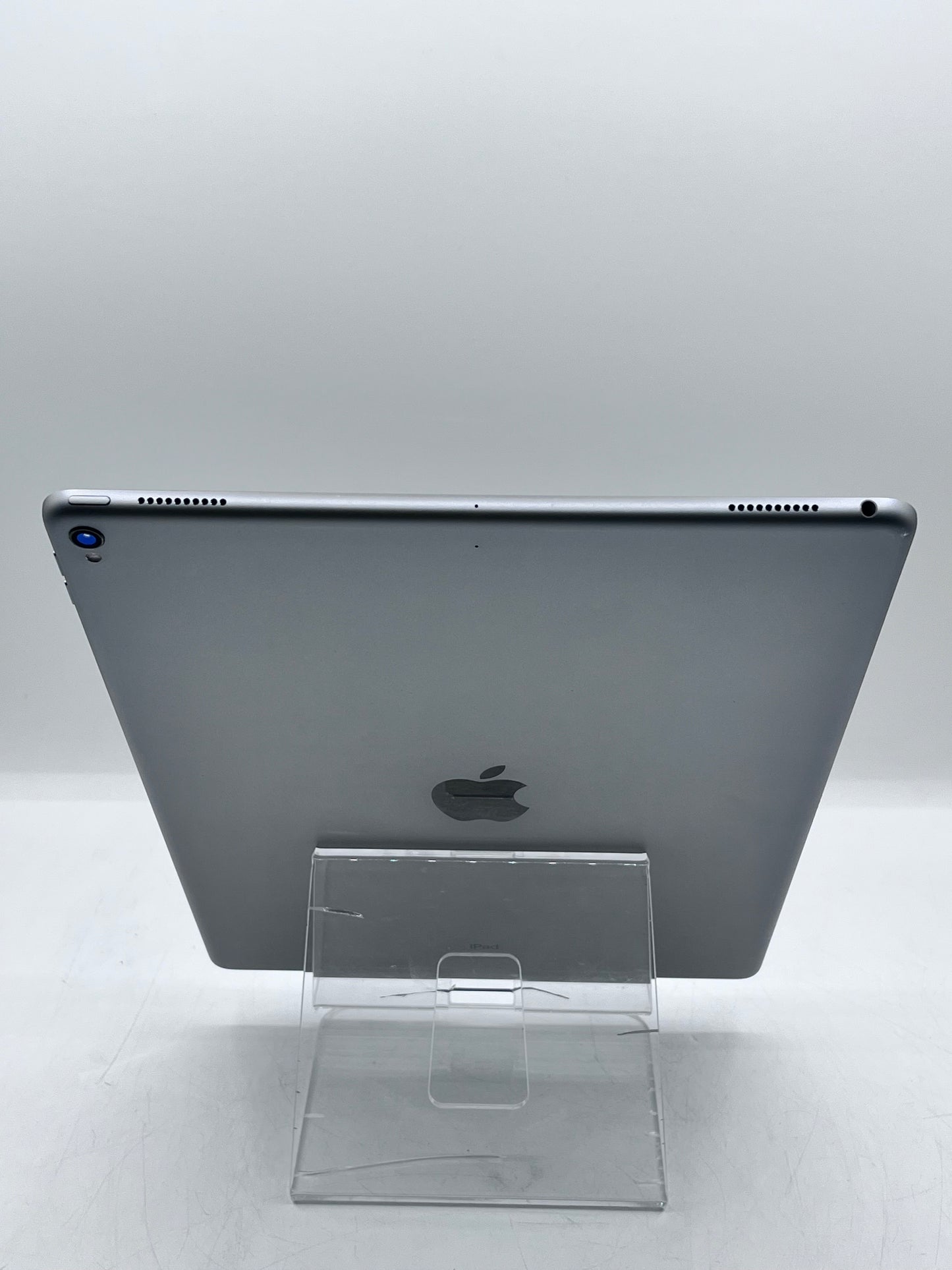 Apple iPad Pro (2nd Gen, 12.9-inch) A1670 - 64GB Space Gray - Used