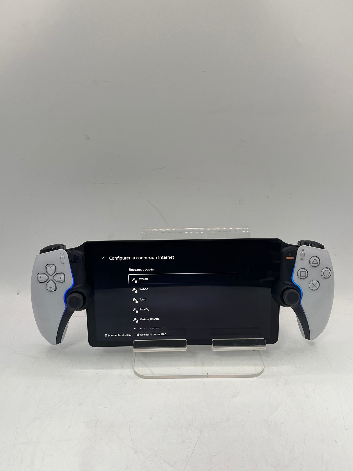 Sony PlayStation Portal Remote Player for PS5 Console CFI-Y1001- White