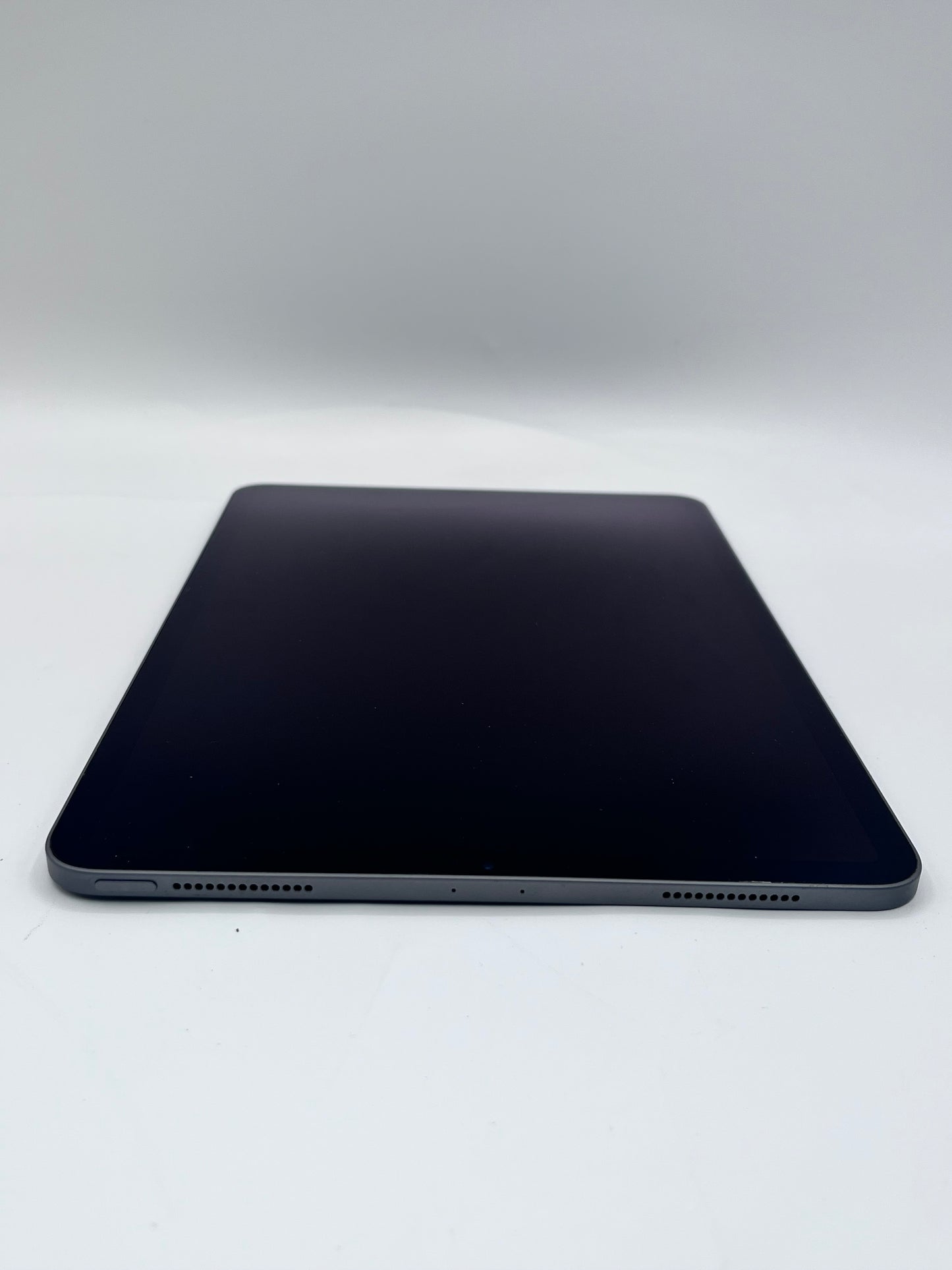 Apple iPad Pro 2nd Gen 11-inch 256GB WiFi  A2228 MXDC2LL/A - Space Gray