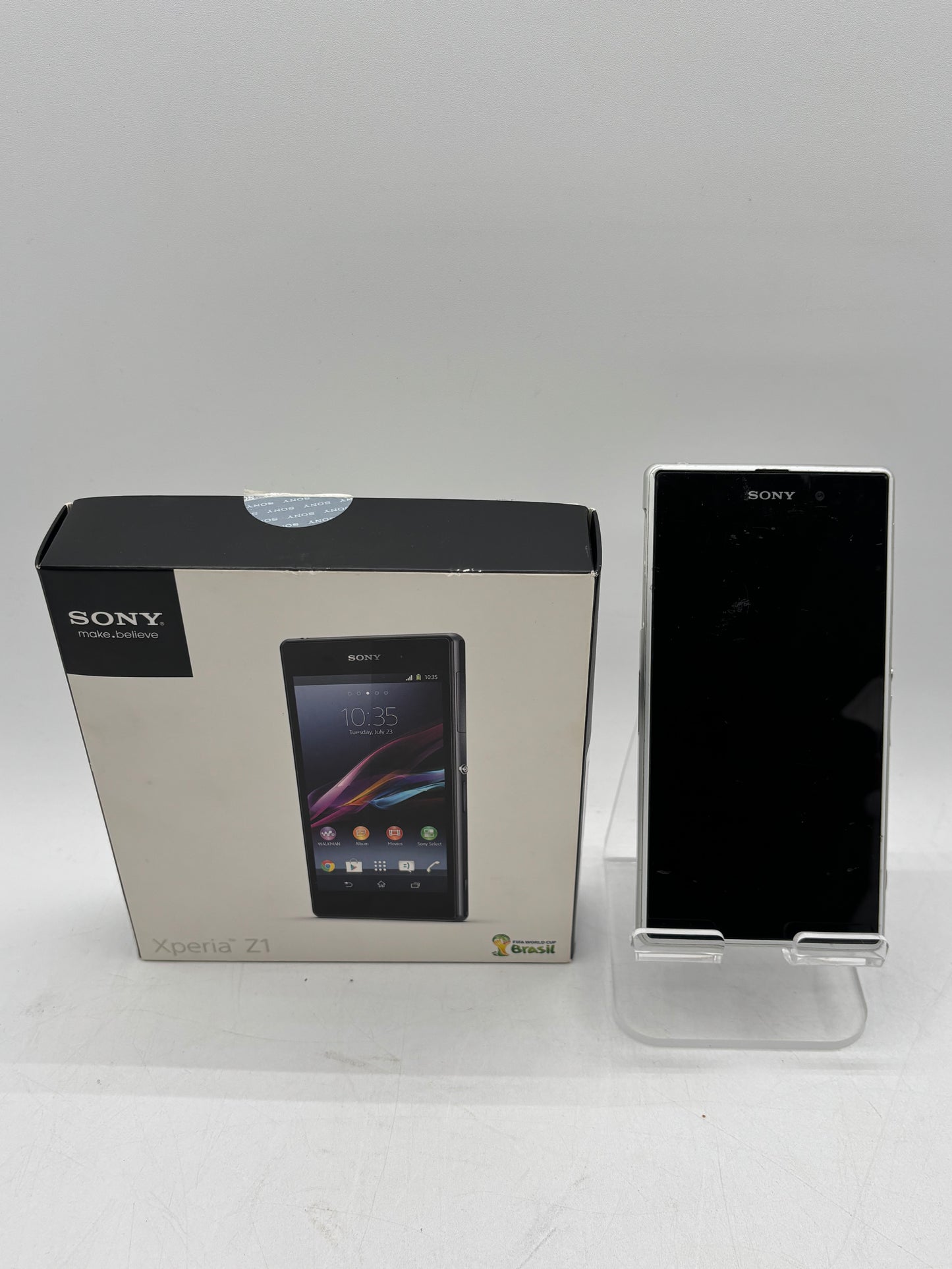 UNLOCKED SONY Xperia Z1 64GB, White; FOR PARTS (FREE SHIPPING)
