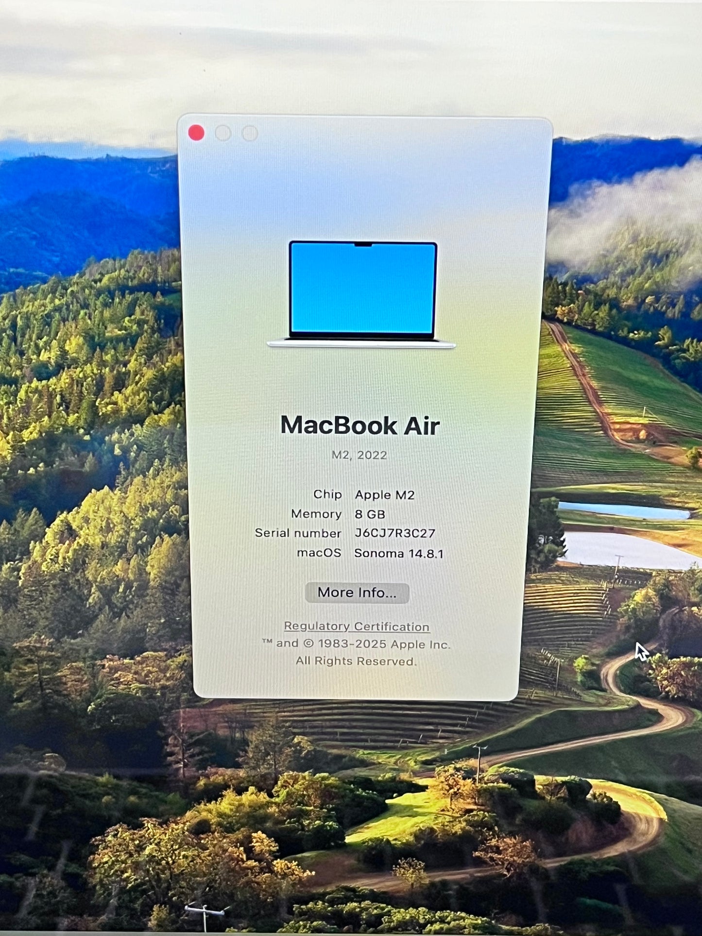2022 Apple MacBook Air 13.3" M2 8GB 256GB A2681 REMOTELY MANAGED