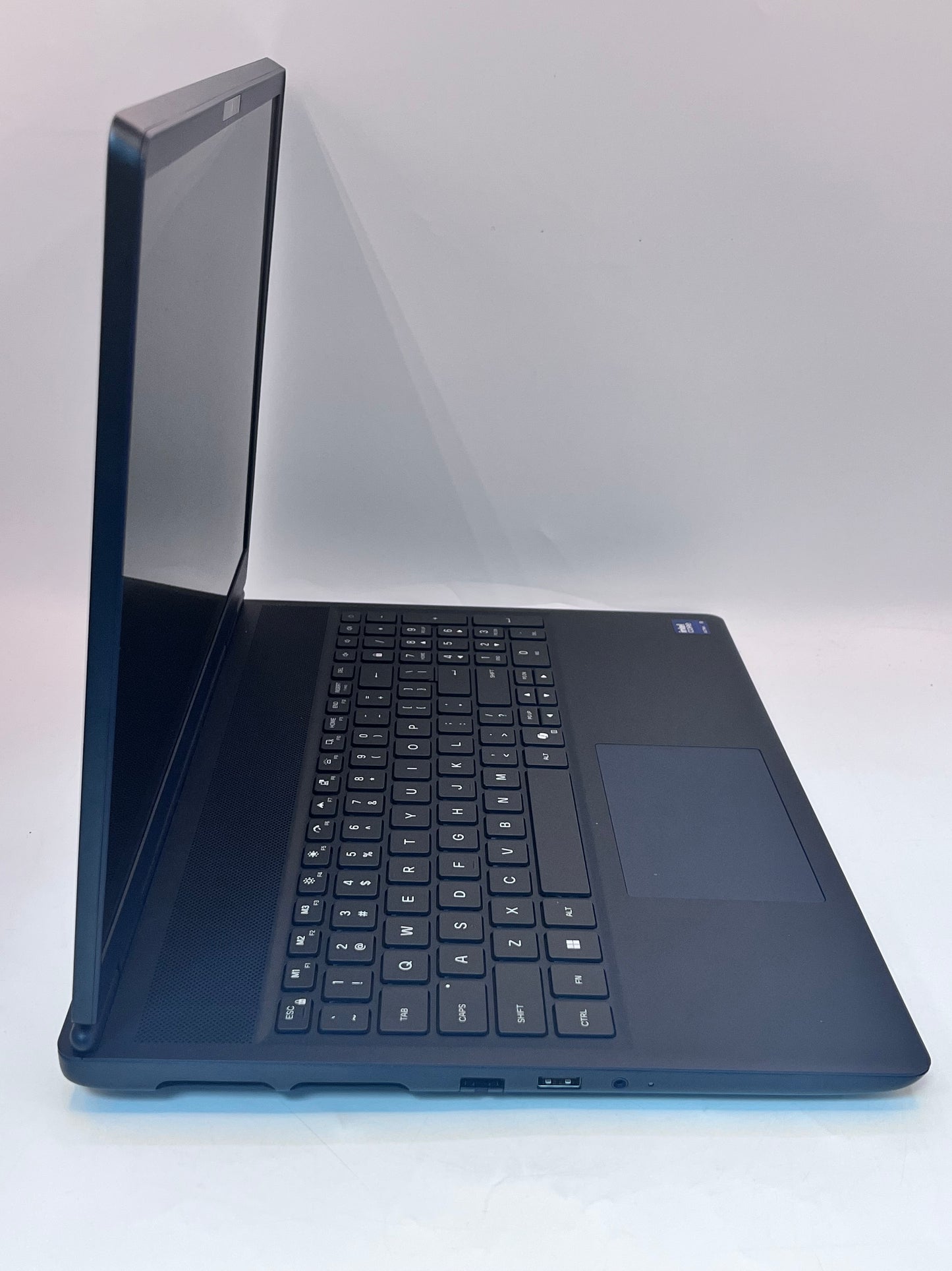 Dell Alienware 16X Aurora Ultra 9 275HX 32GB 1TB SSD RTX 5060 Intel AI Boost